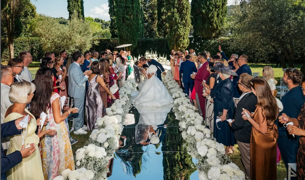 Poroka Robert Golob in Tina Gaber