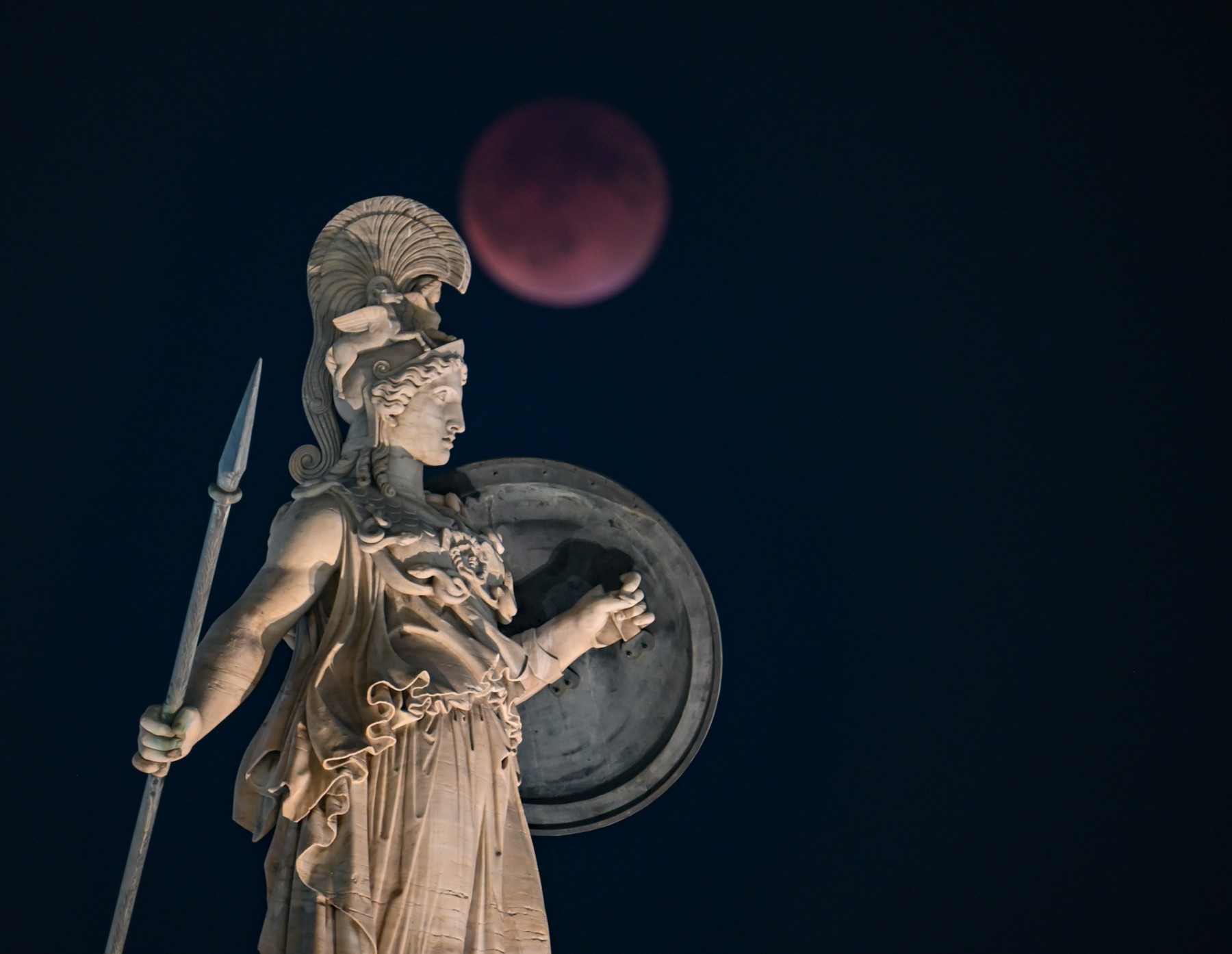 Pogled na polno luno iz Grčije