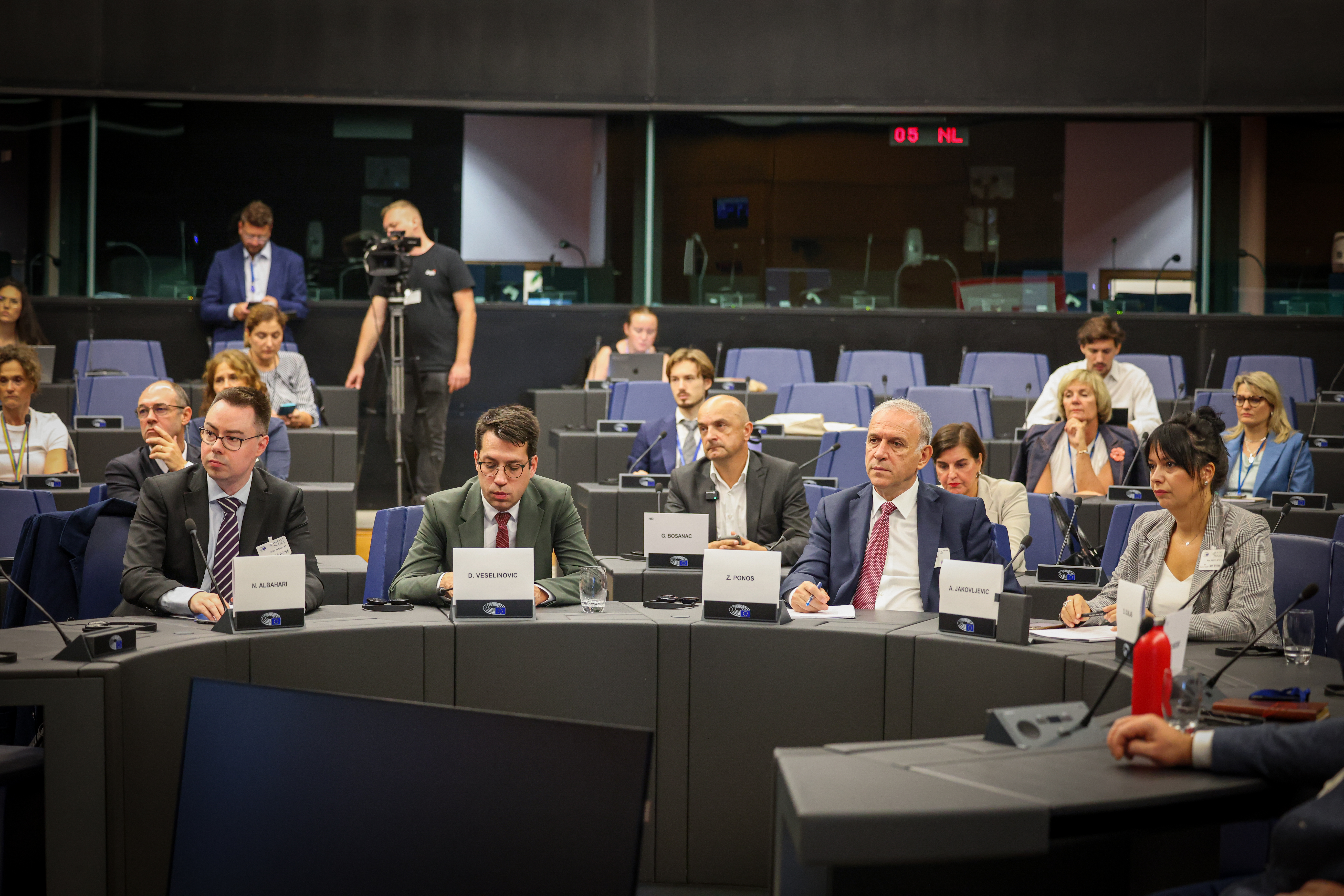 Vladimir Prebilič s predstavniki srbske opozicije