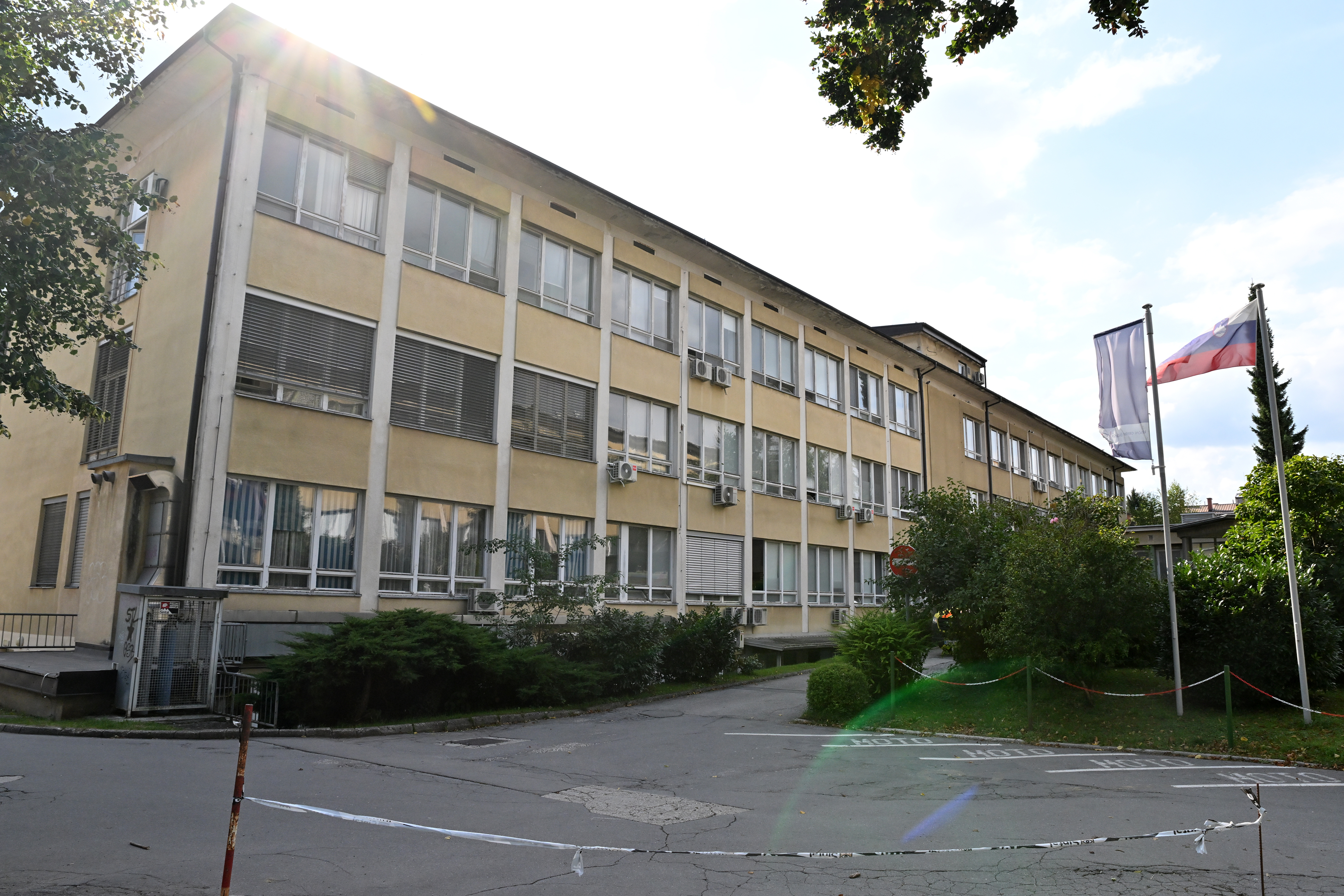 Bolnišnica dr. Petra Držaja