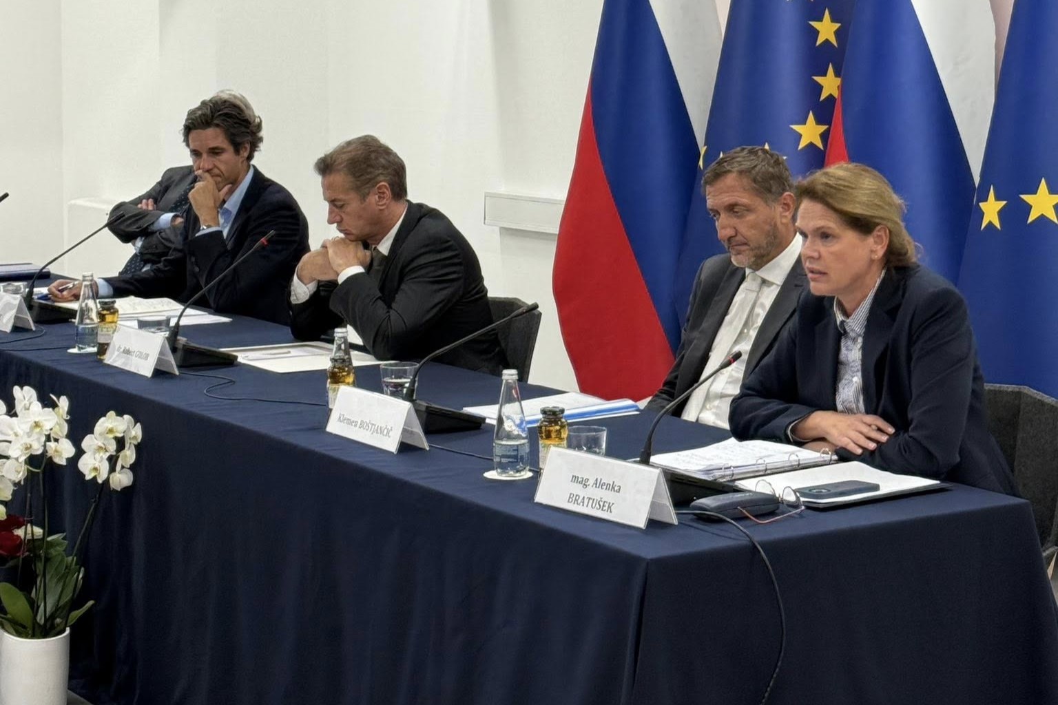 Alenka Bratušek na vladnem obisku v JV Sloveniji