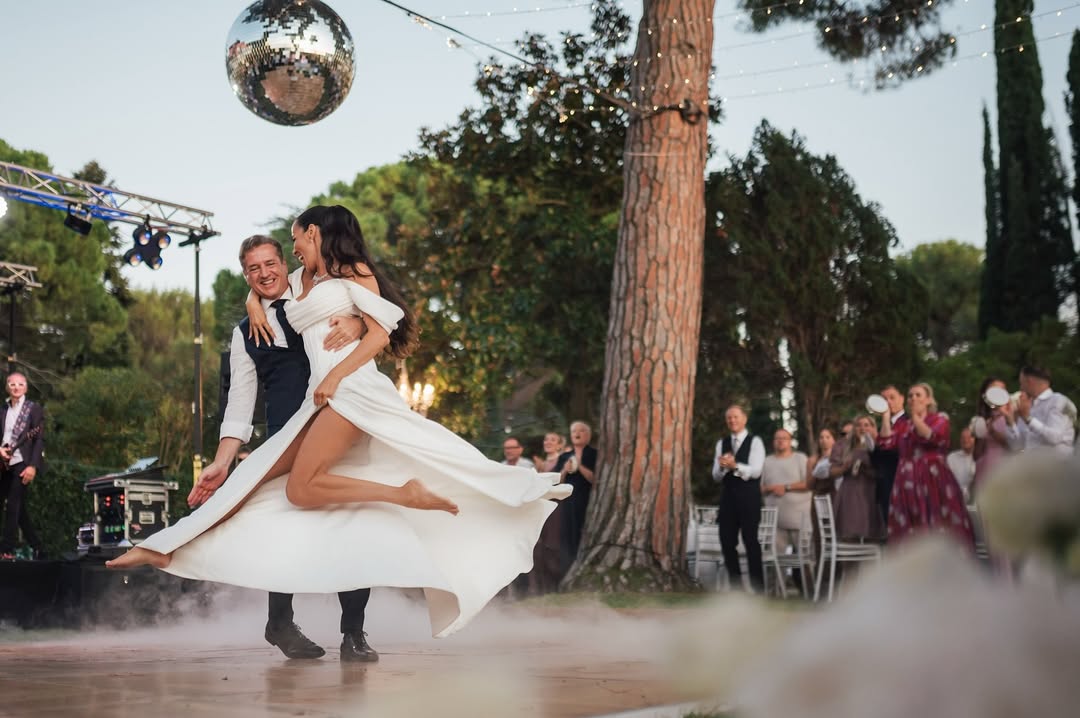 Poroka Robert Golob in Tina Gaber