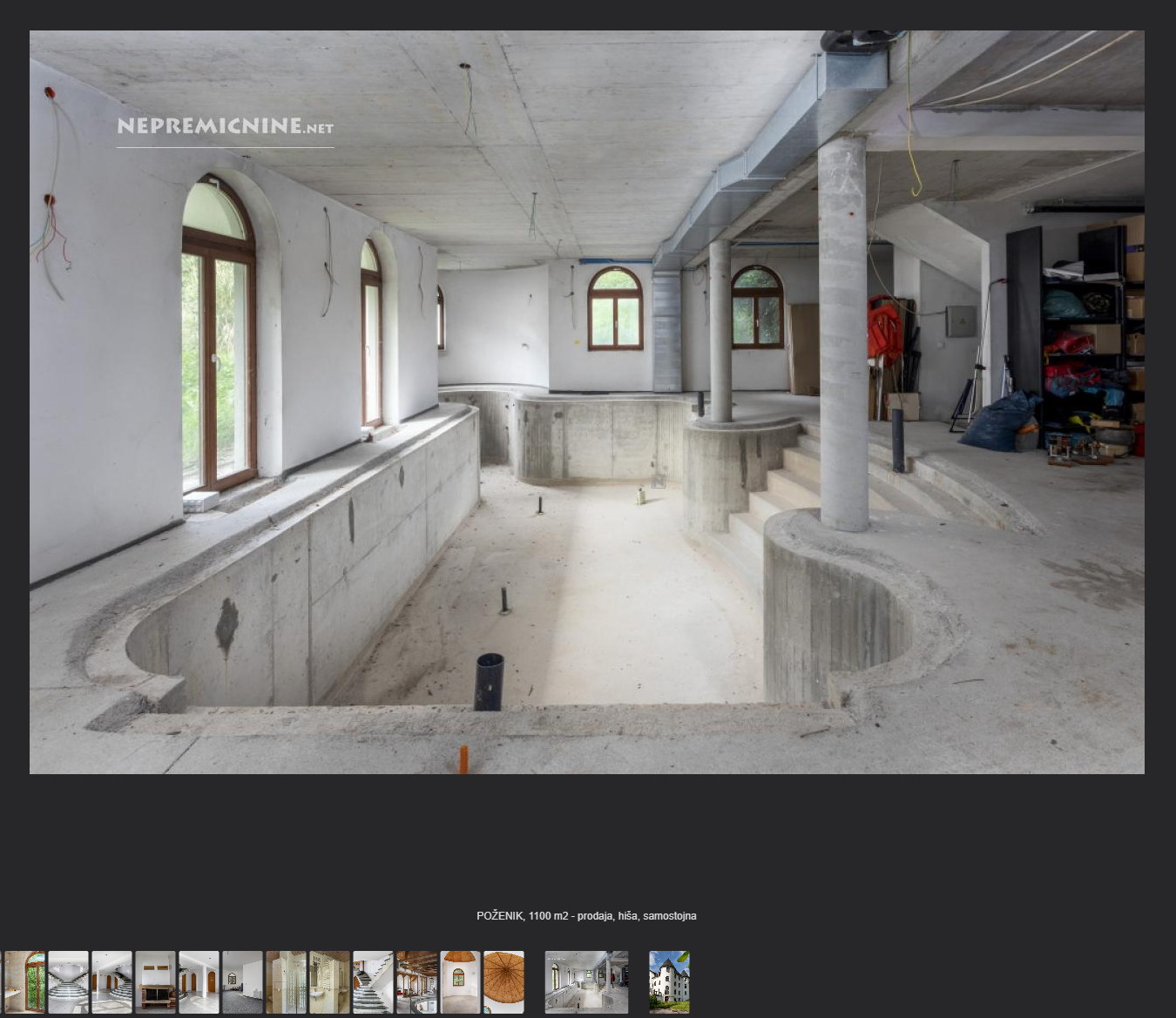 Grad v Cerkljah na Gorenjskem