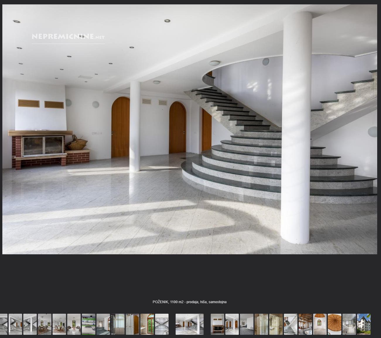 Grad v Cerkljah na Gorenjskem