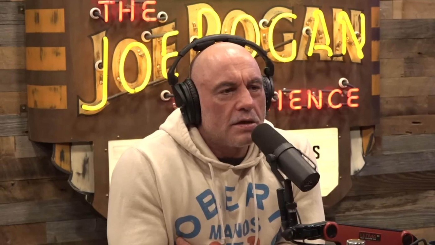 Joe Rogan vodi podkast