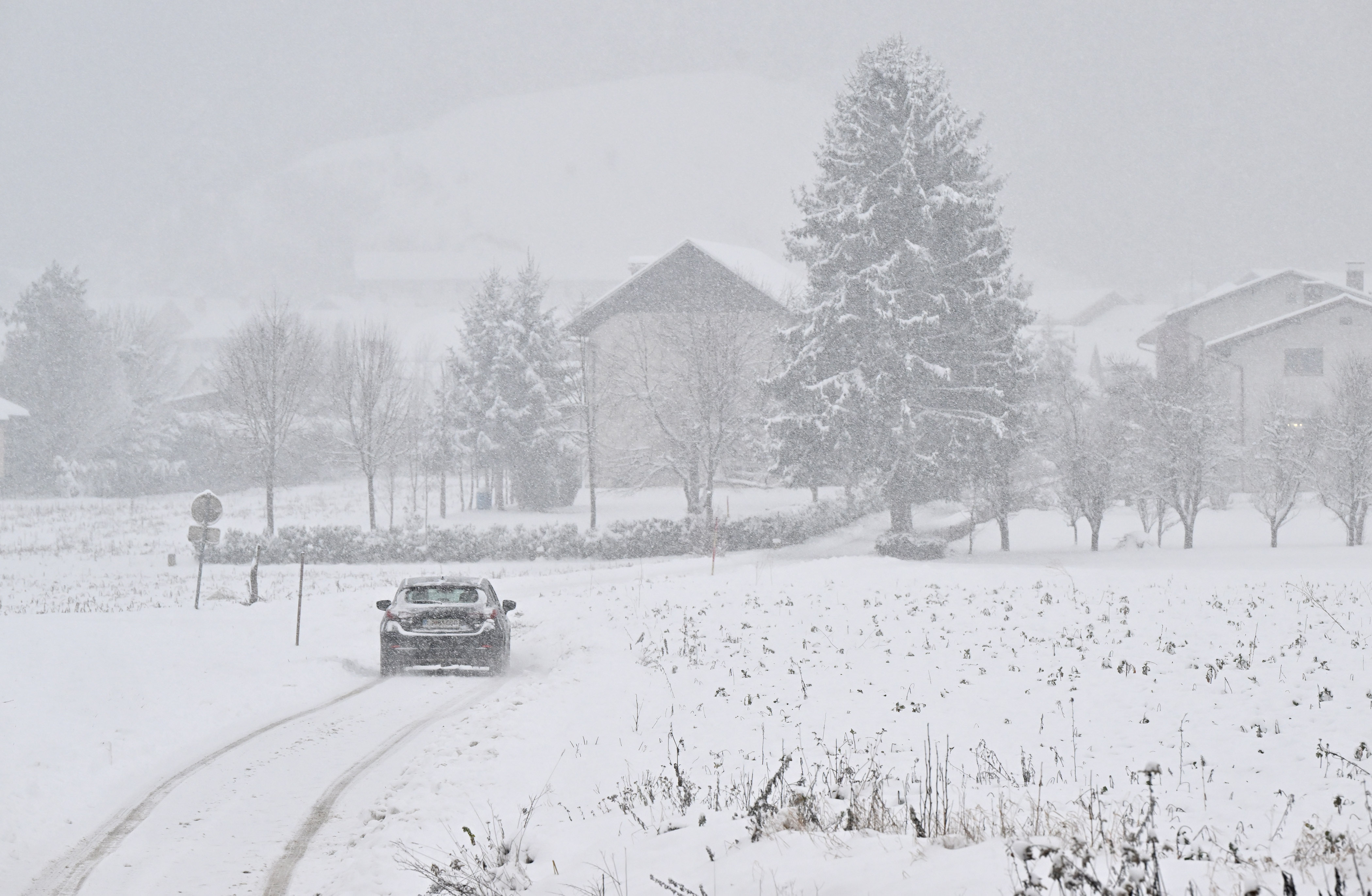Snežne razmere na podeželskih cestah, Goričane, januar 2026