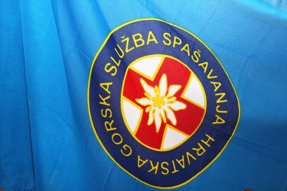 Logo Hrvaške gorske reševalne službe