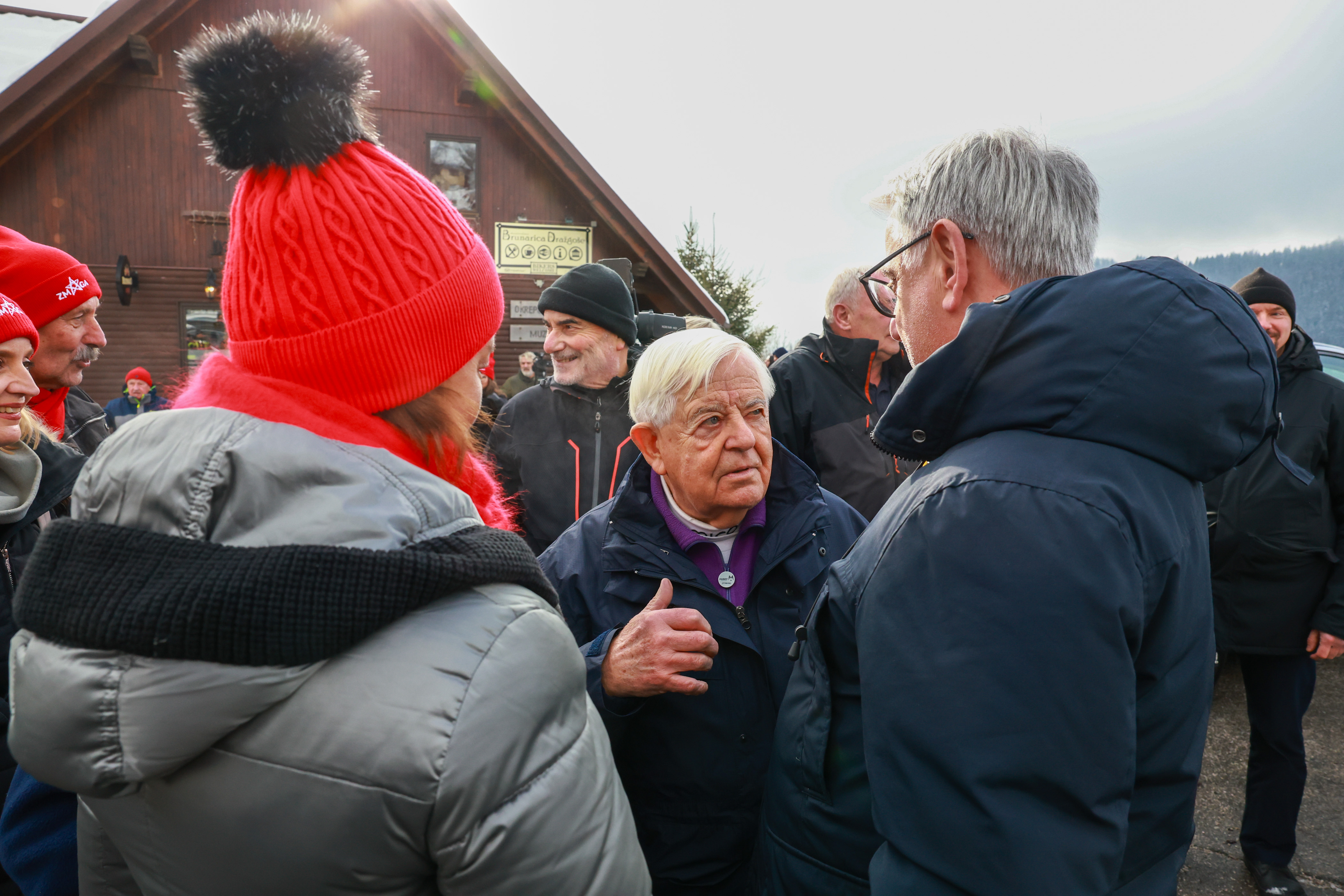 Osrednja slovesnost Po stezah partizanske Jelovice ob 84. obletnici dražgoške bitke