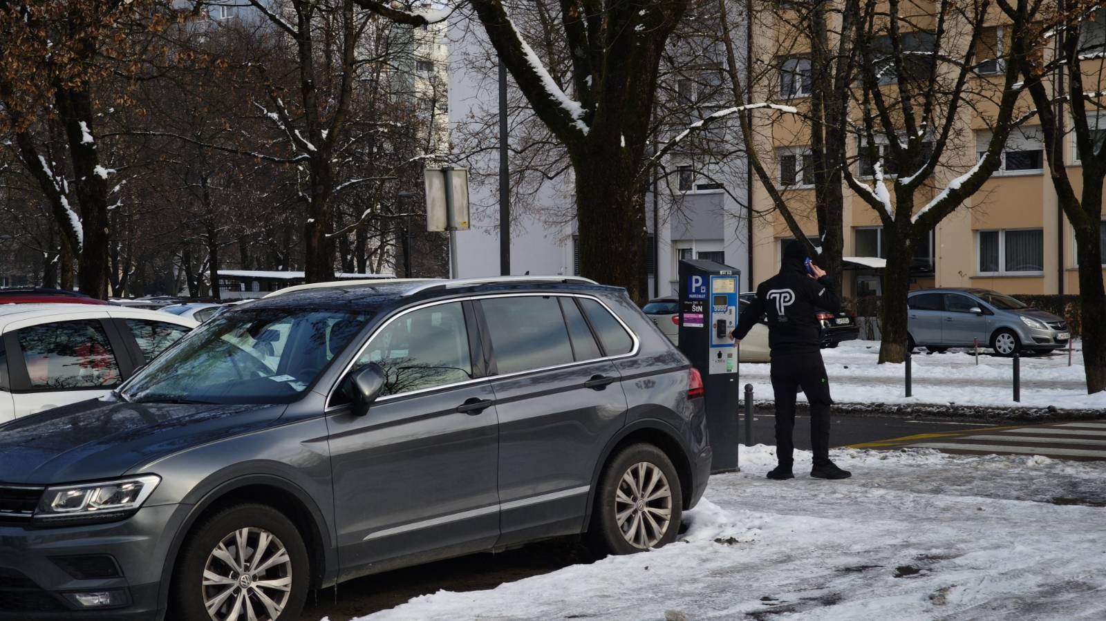 Parkirnina na parkirišču v Štepanjskem naselju