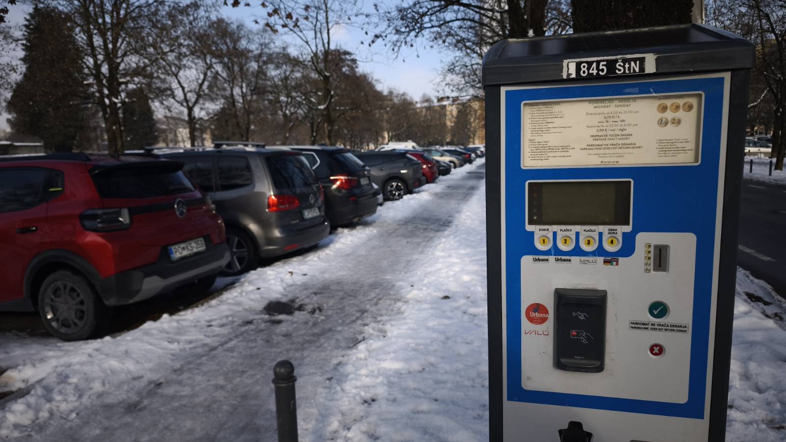 Parkirnina na parkirišču v Štepanjskem naselju