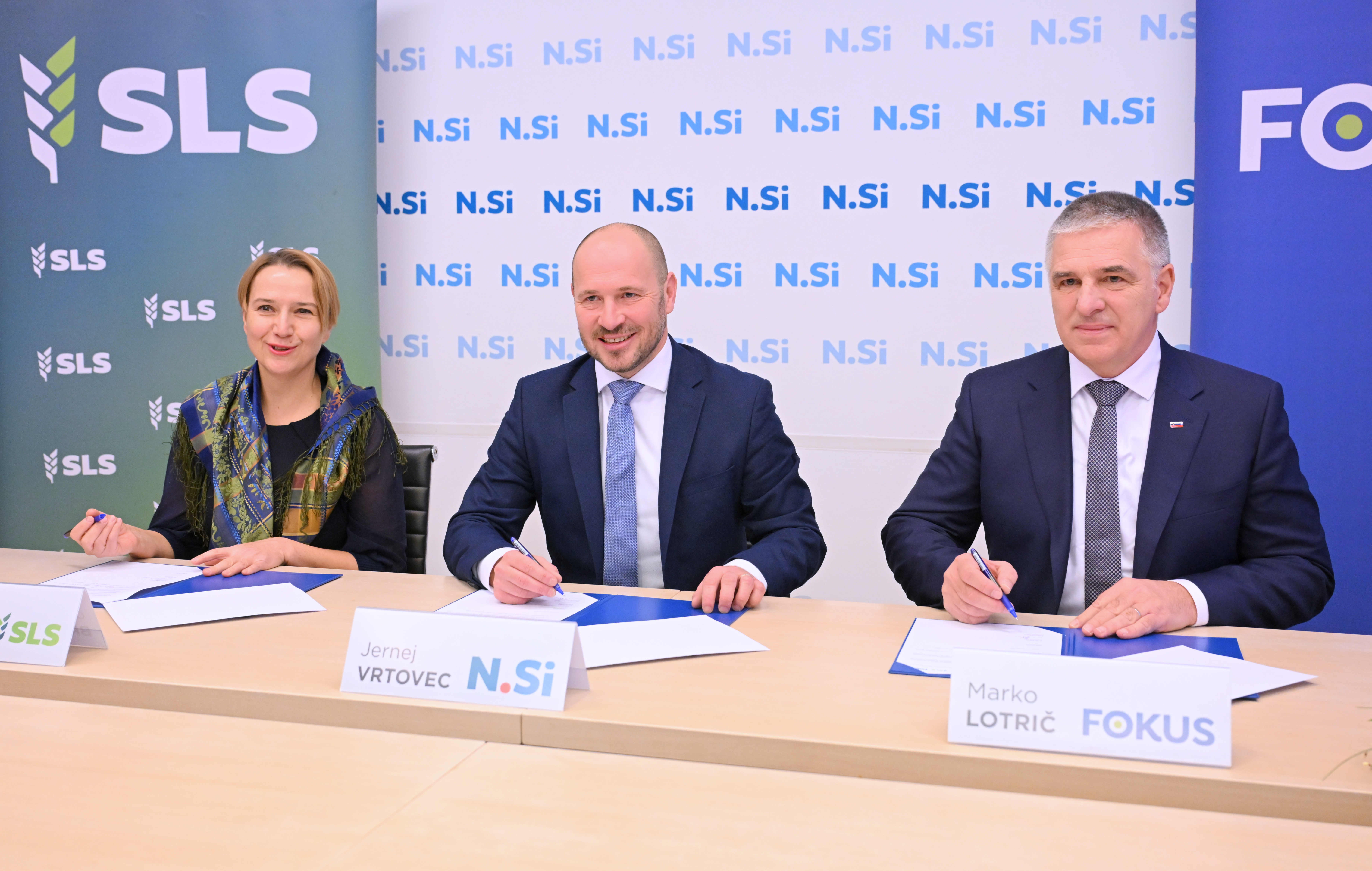 Jernej Vrtovec, Tina Bregant, Marko Lotrič