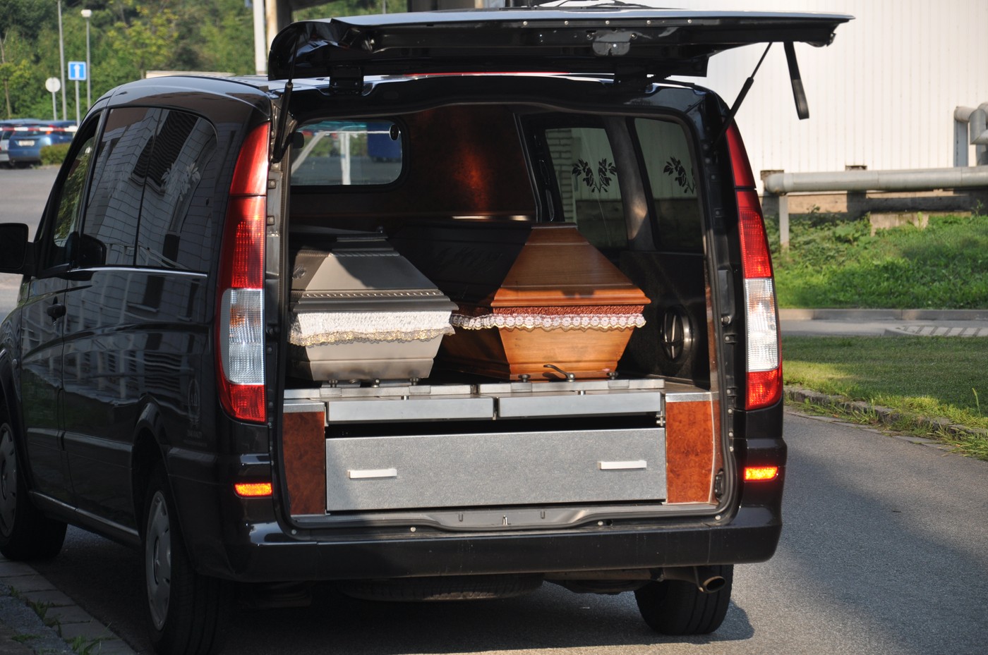 Pogrebno vozilo