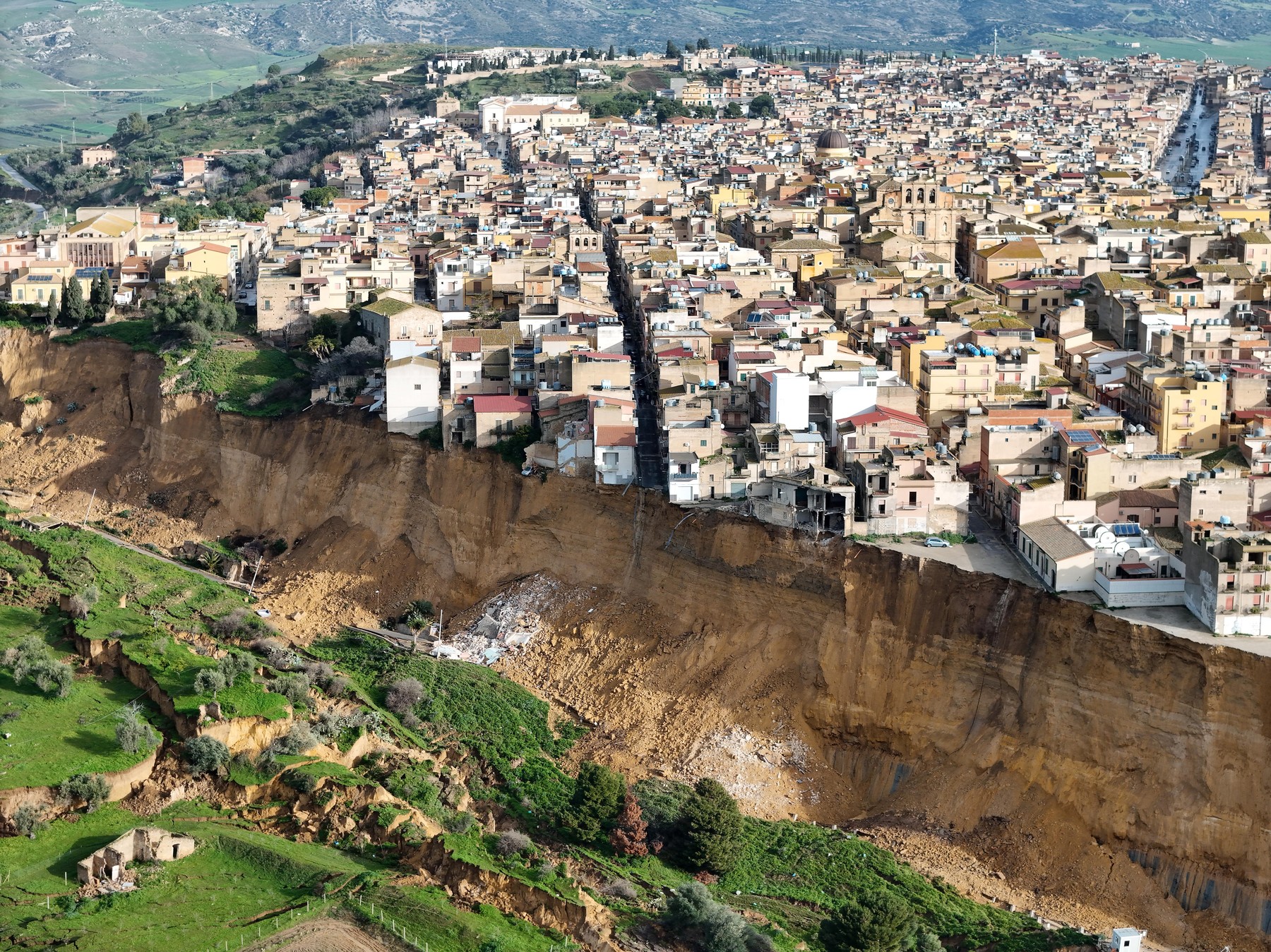 Plaz v mestu Niscemi na Siciliji