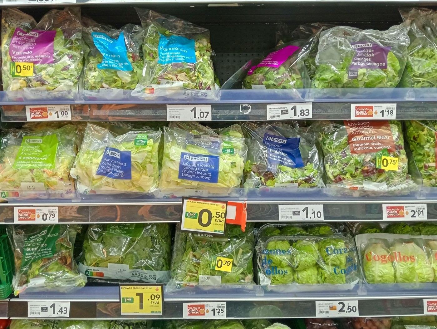 pakirana solata solatna mešanica v embalaži