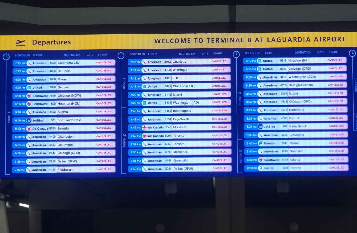 Odpovedani leti na letališču v New Yorku