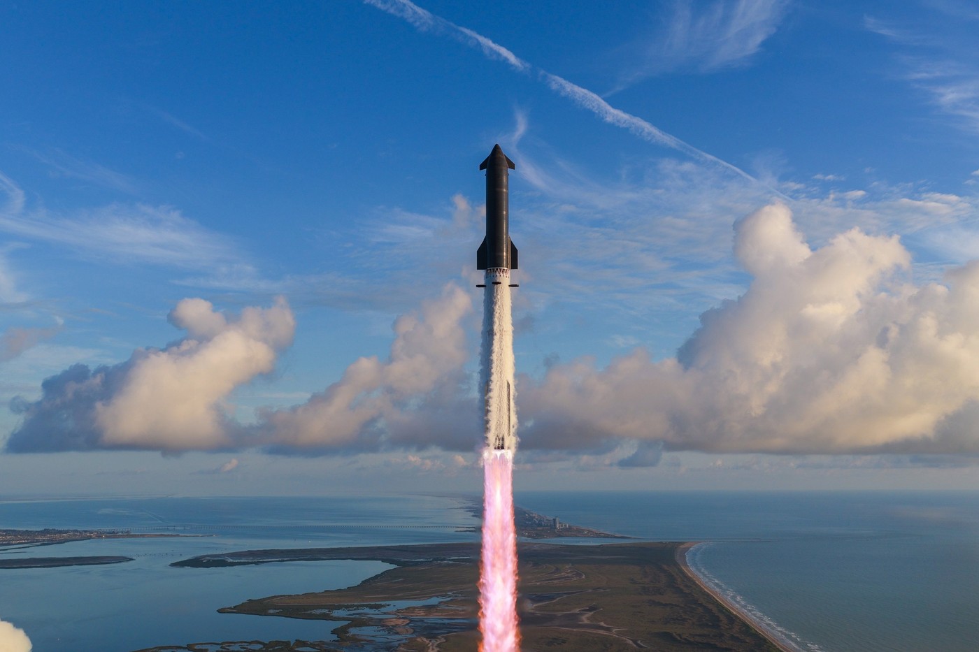 Izstrelitev rakete s satletilom Starlink