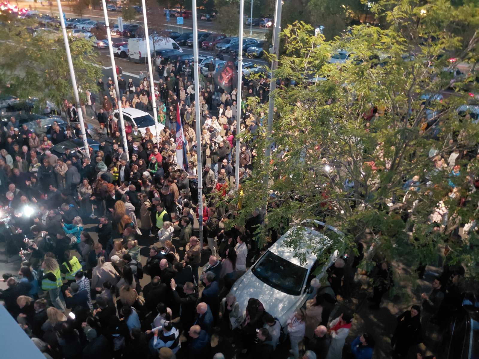 Protest pred uredništvom Nova.rs