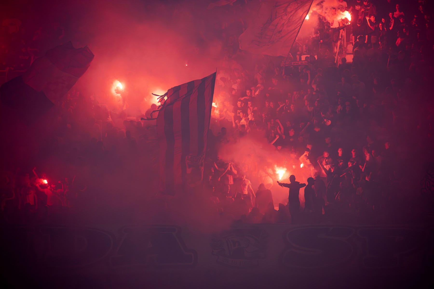 Tekma med Hajdukom in Ajaxom