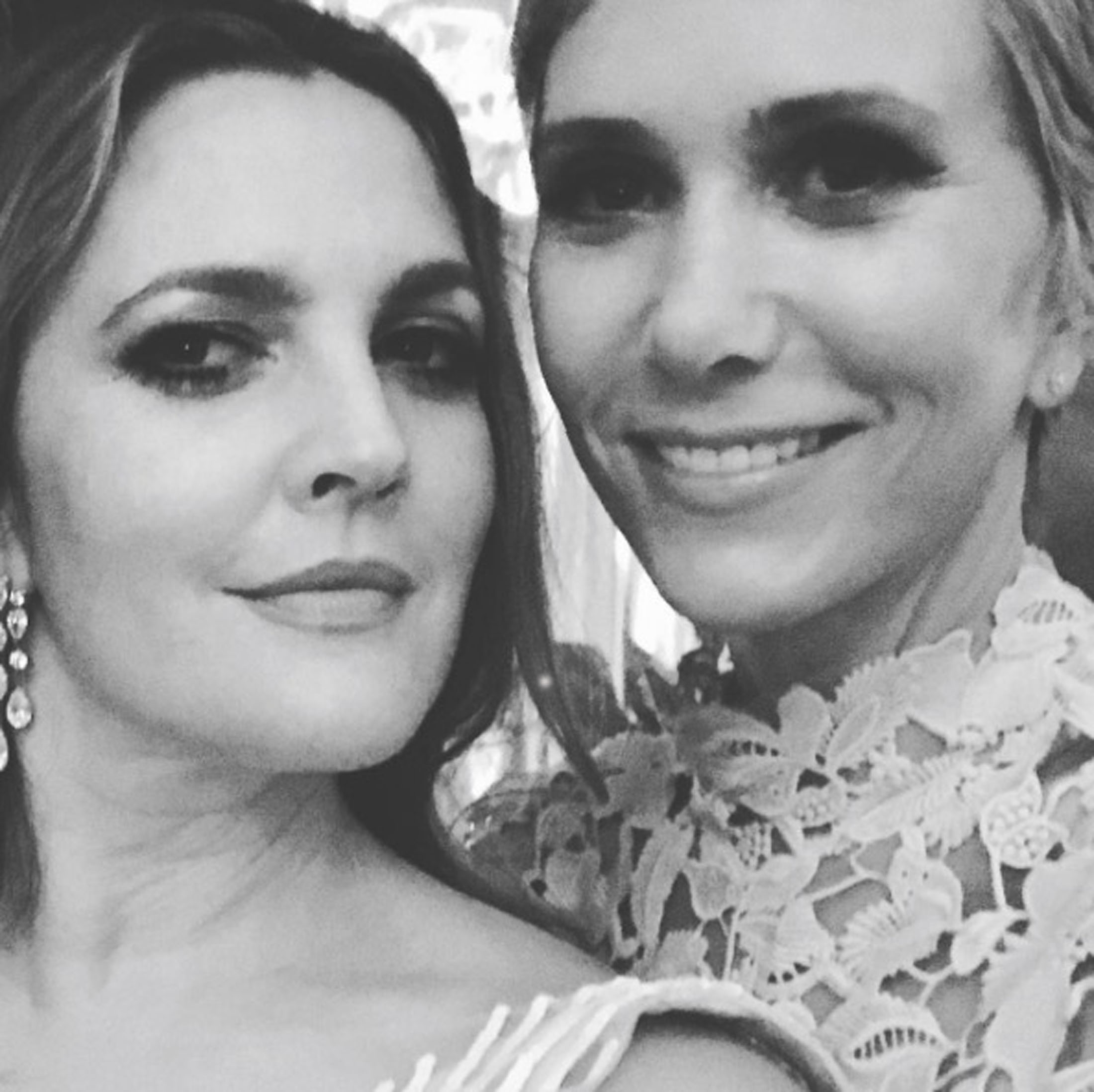 Drew Barrymore in Kristen Wiig