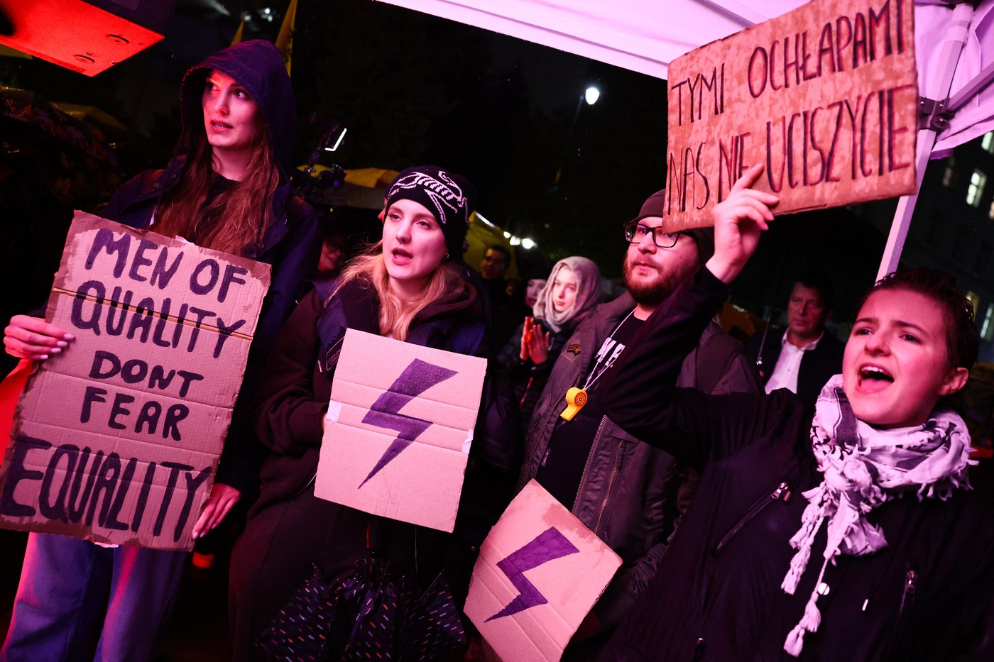Poljska protest za bolj liberalno zakonodajo o splavu