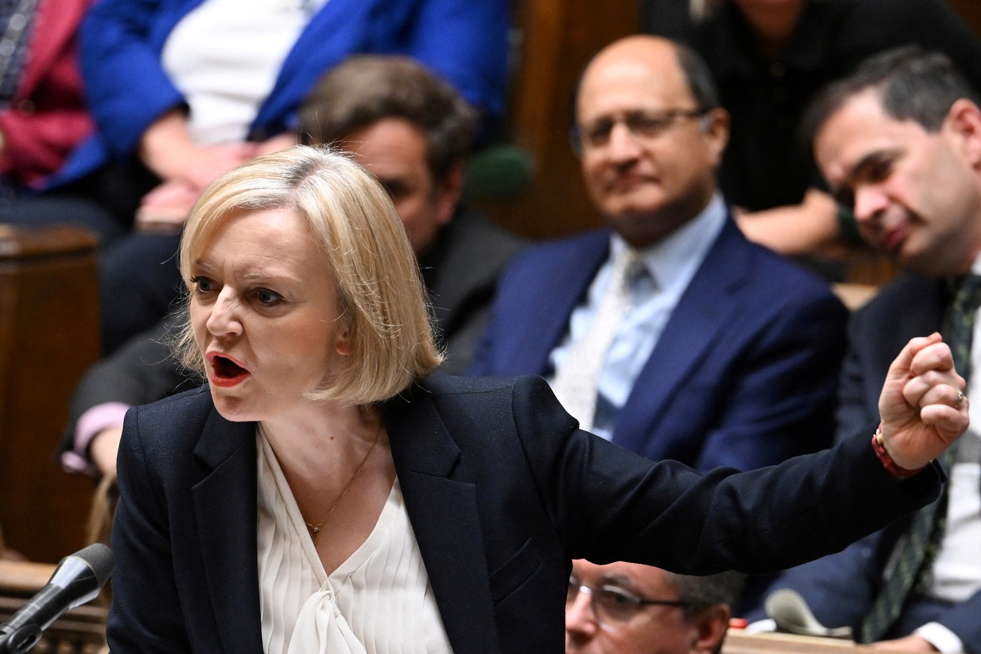 Liz Truss leta 2022, ko je vodile britansko vlado