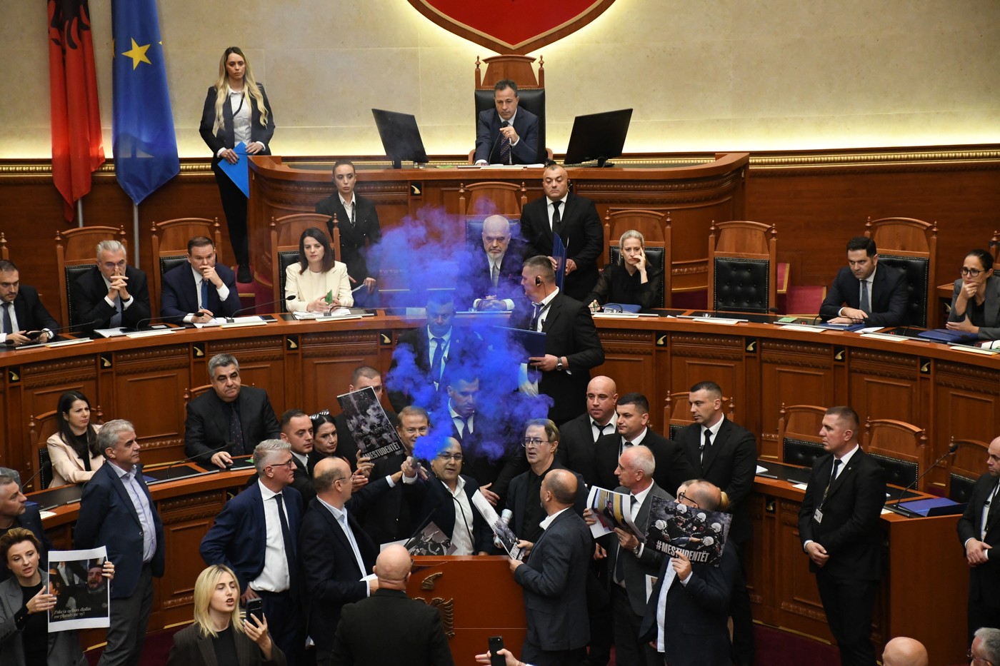 Albanski parlament