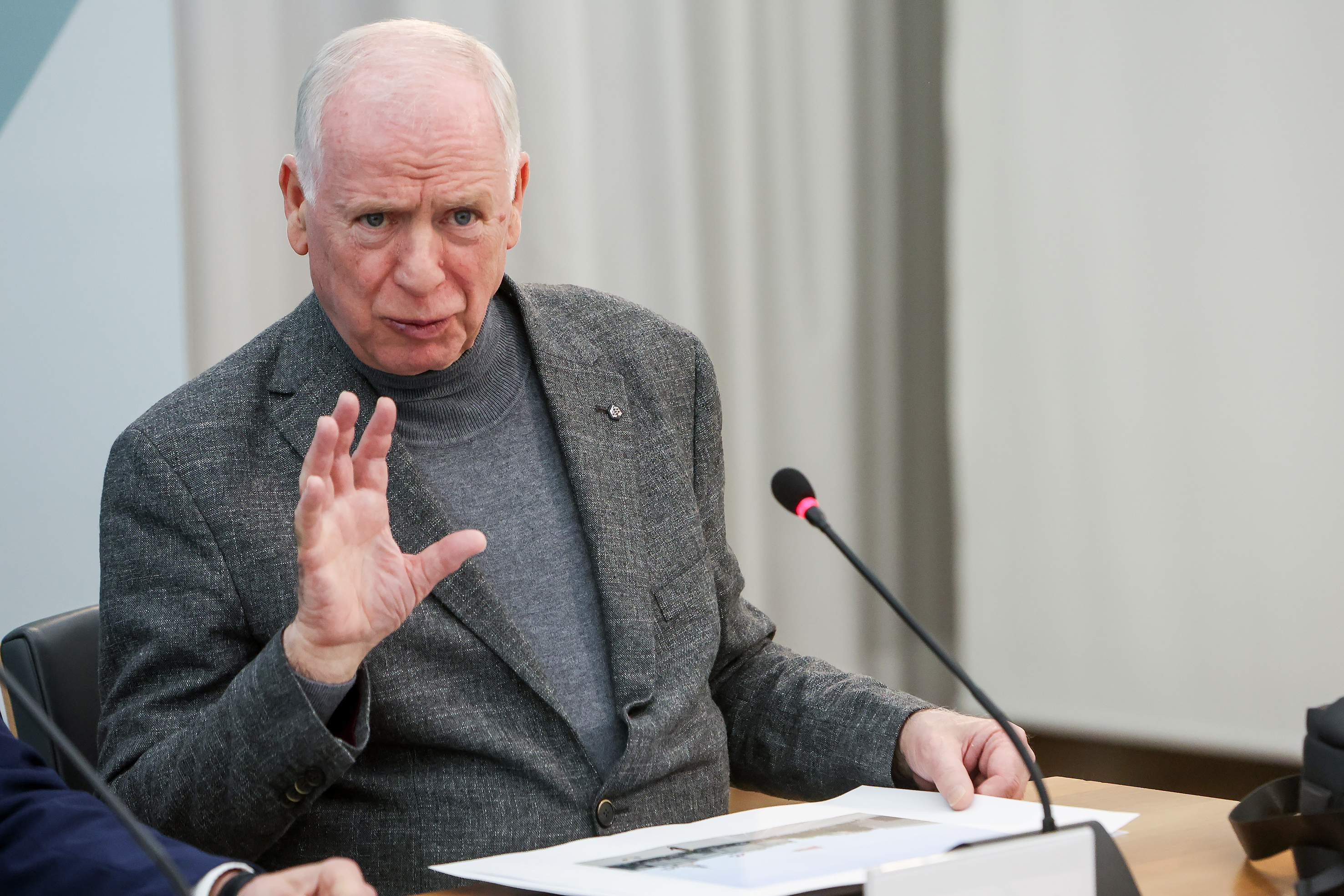 Božidar Jezernik