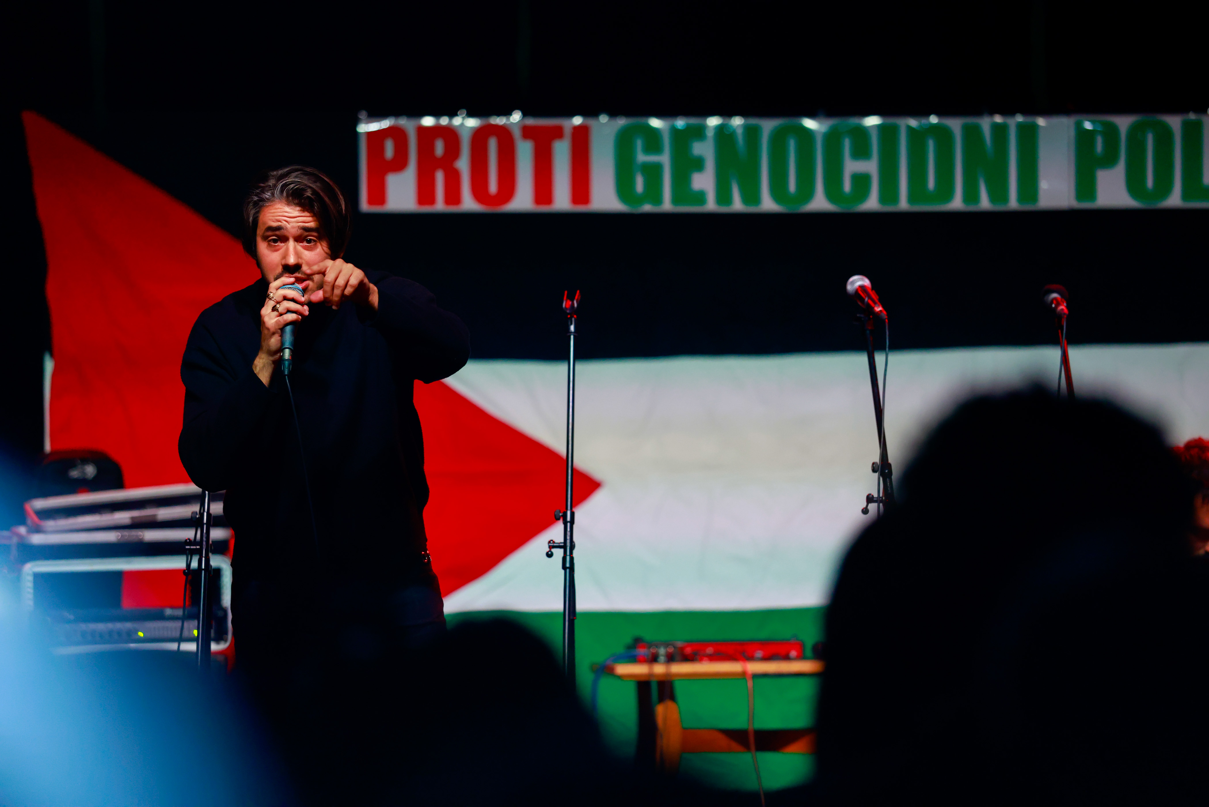 Koncert proti genocidni politiki