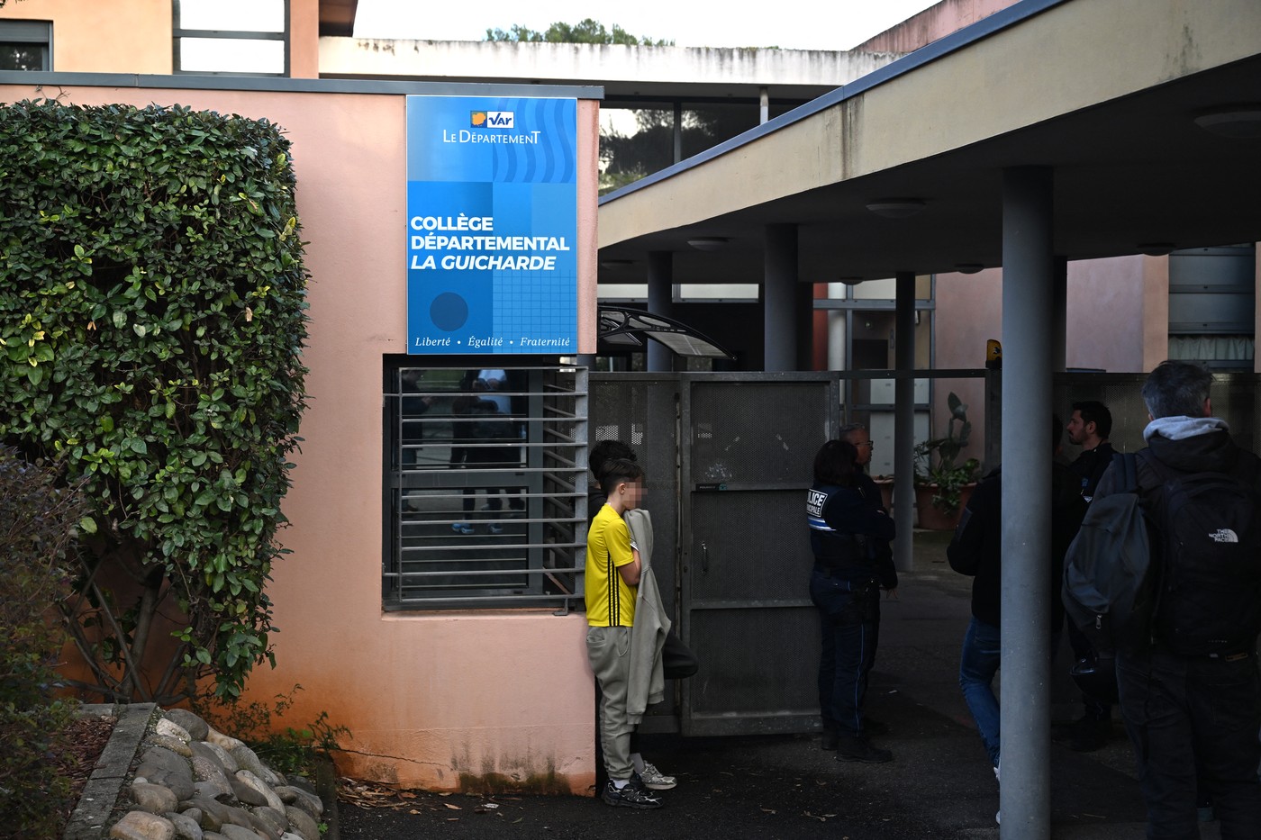 Napad dijaka na učiteljico v Franciji