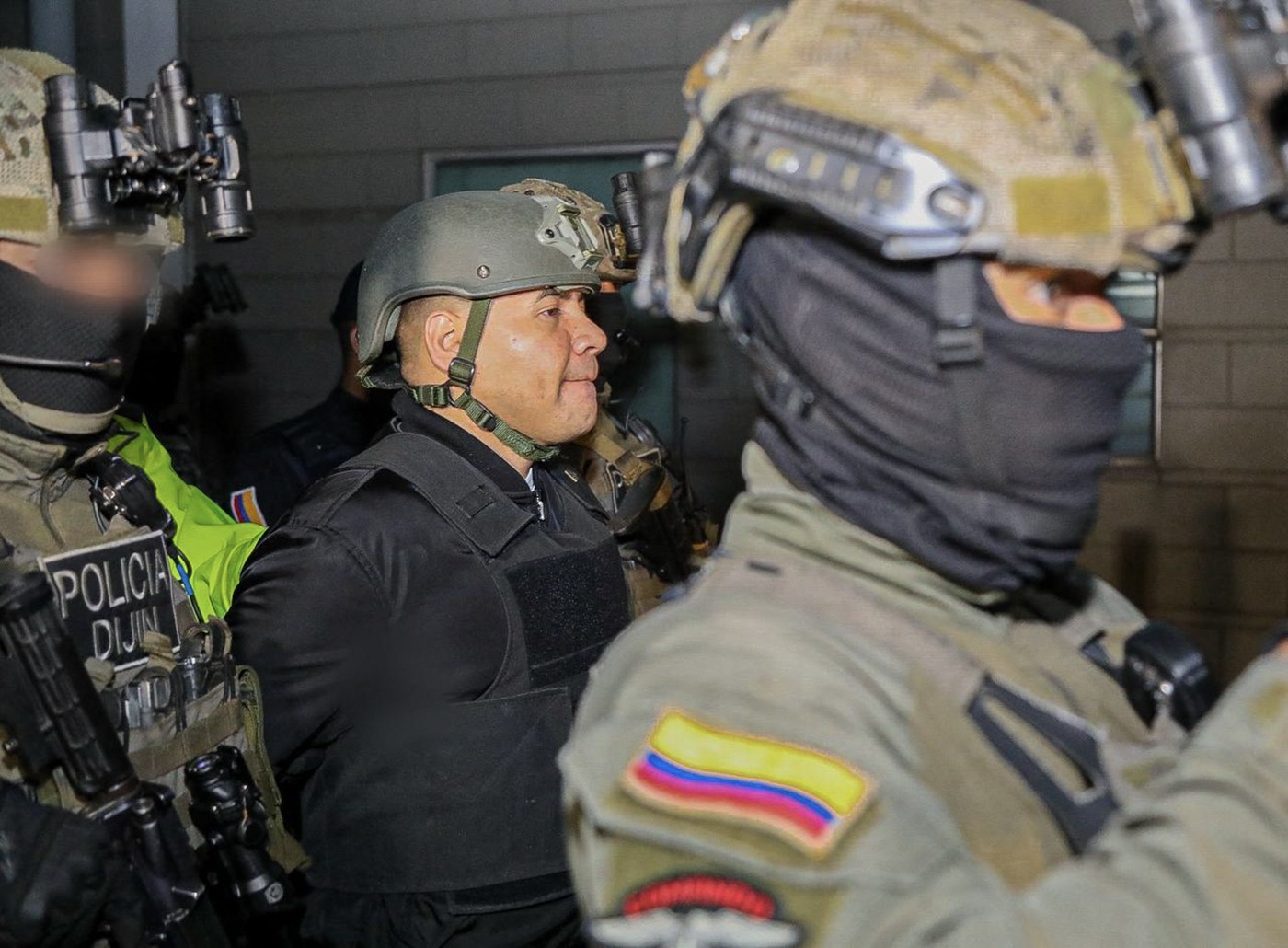 Pipe Tulua v spremstvu kolumbijskih varnostnih organov