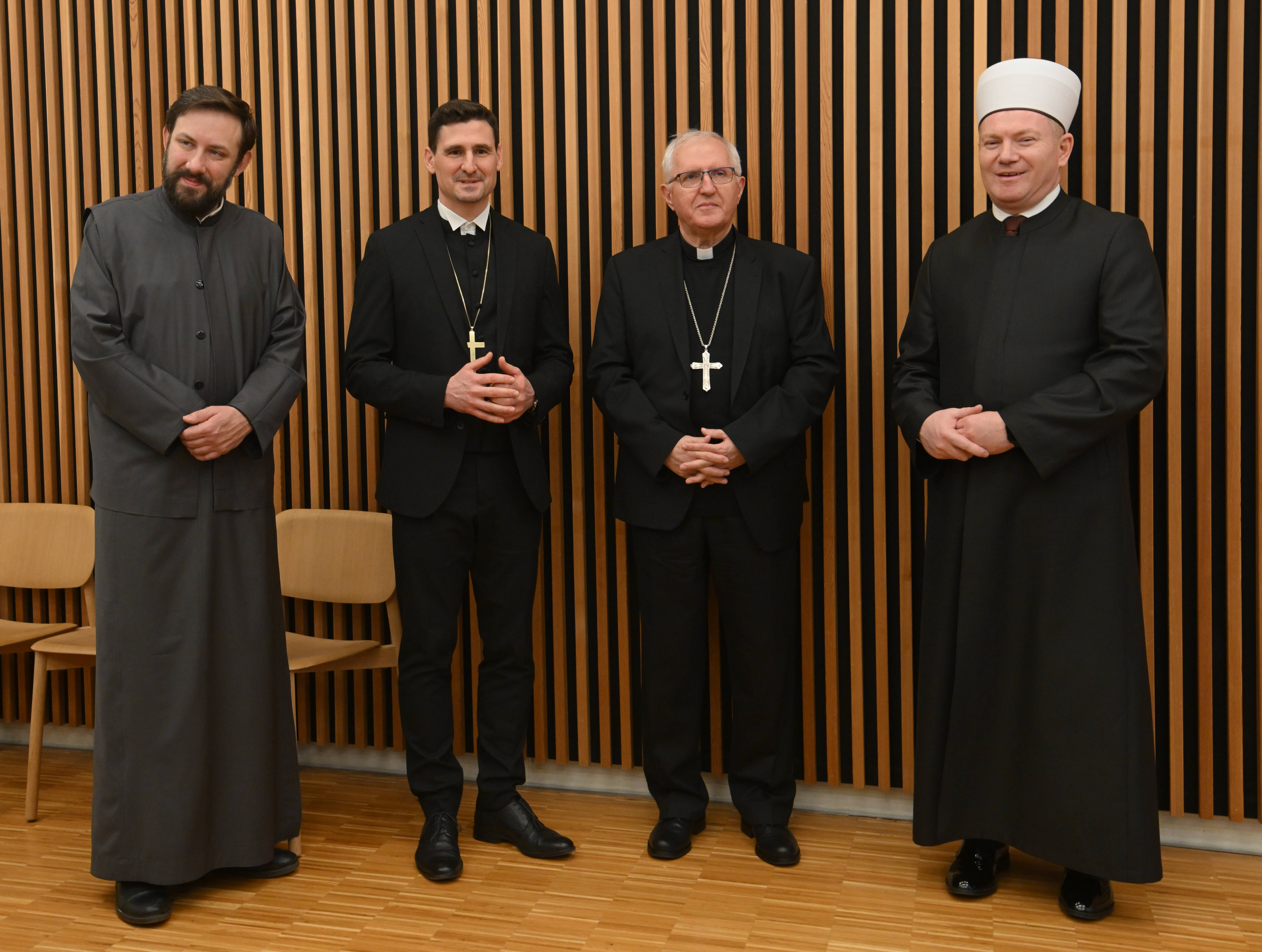 Medreligijski zajtrk v ljubljanski džamiji