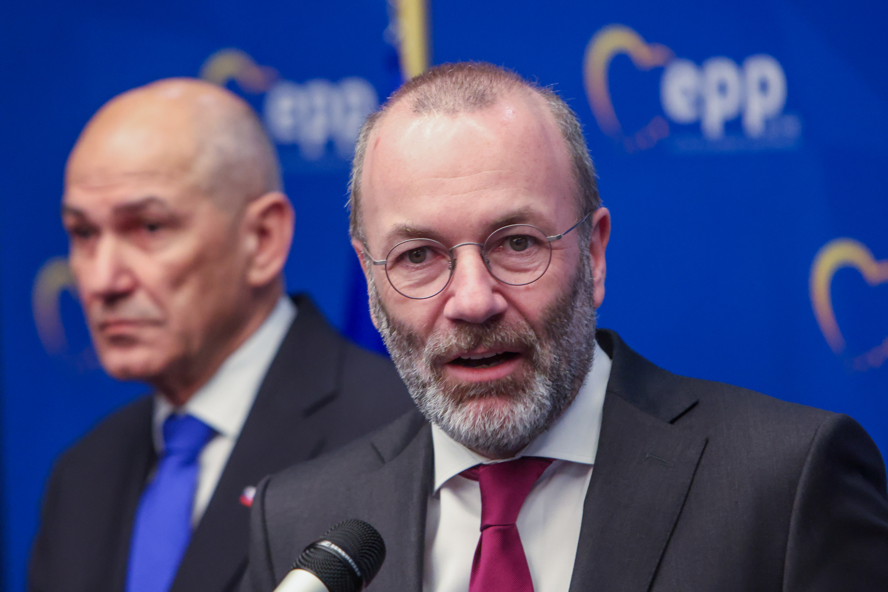 Manfred Weber in Janez Janša