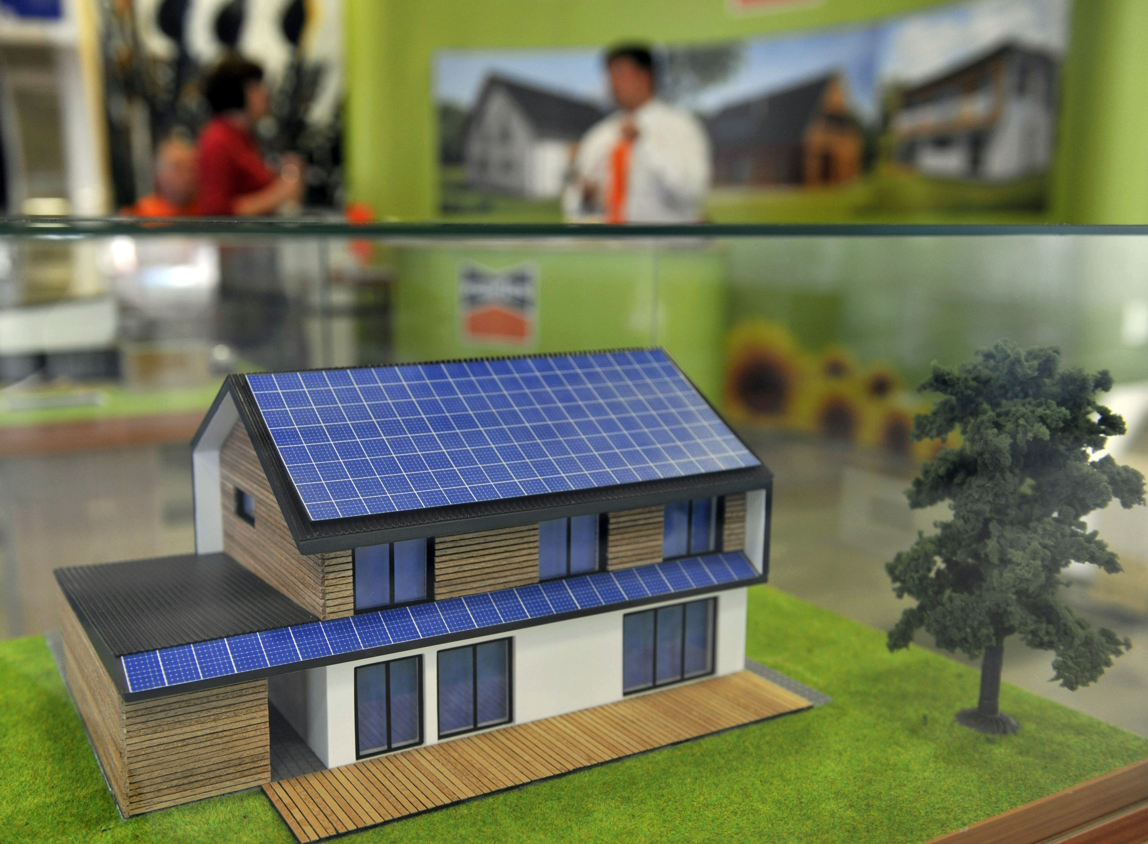 montažna hiša, Lumar