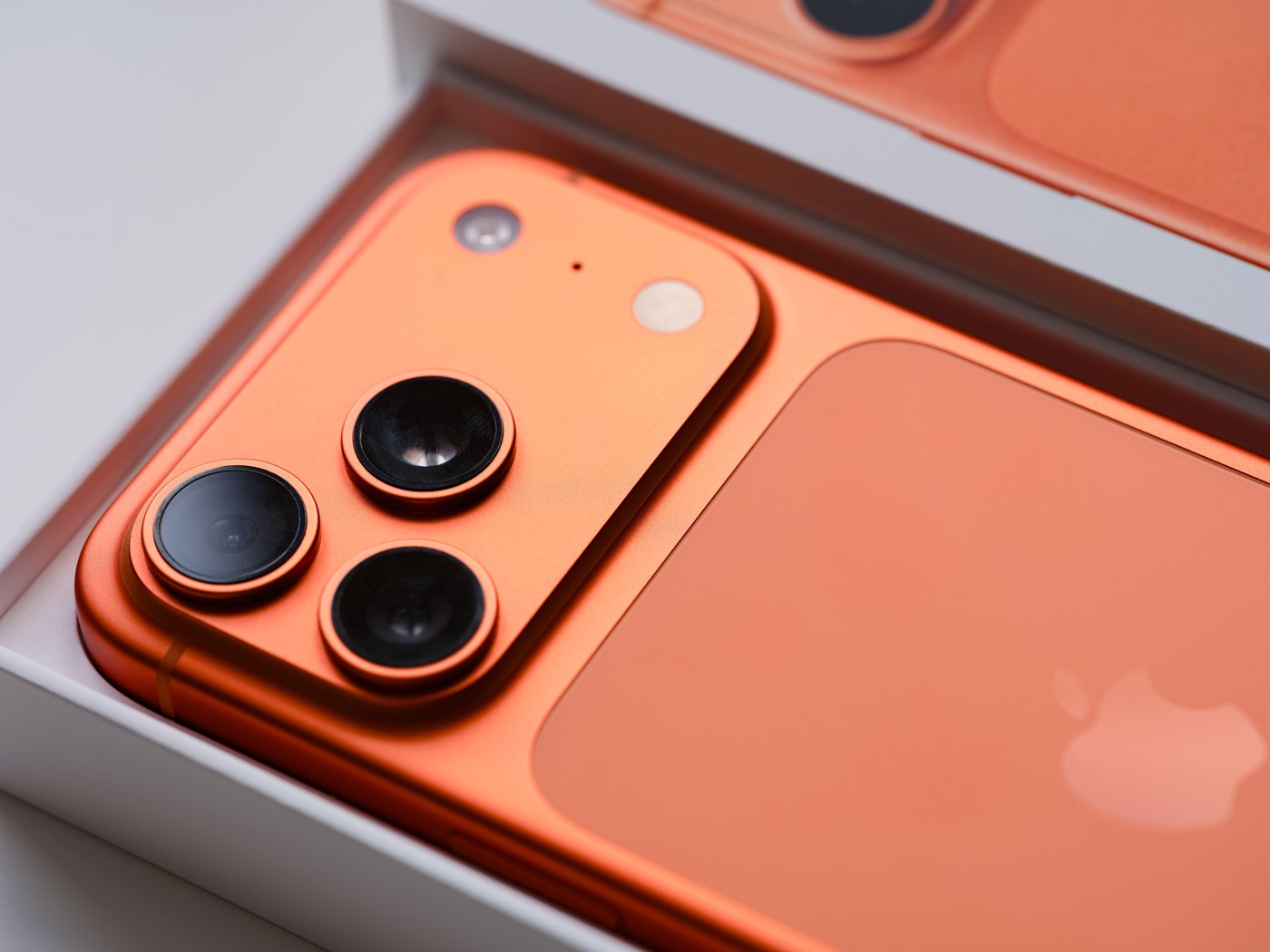 Oranžni iPhone 17 Pro