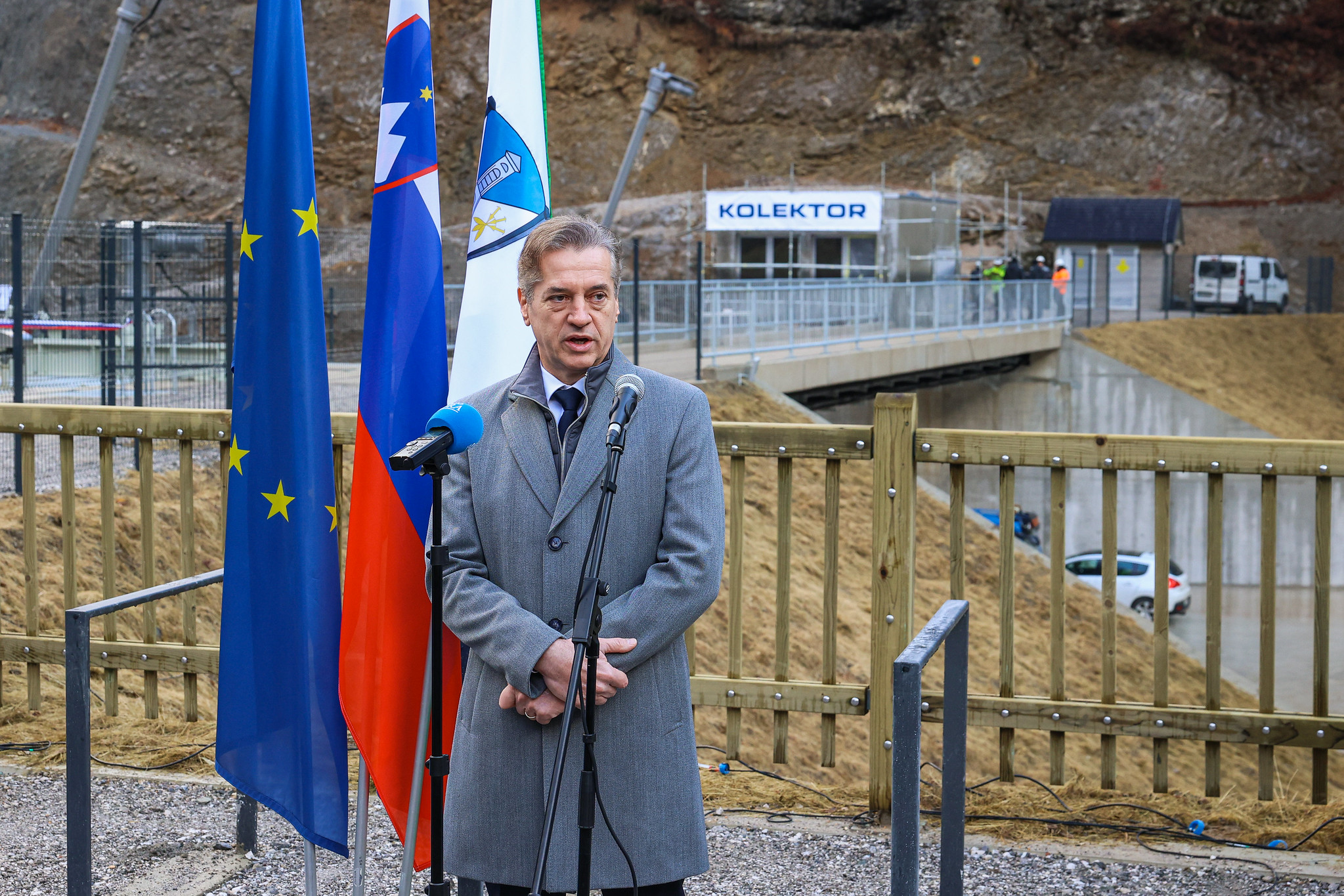 Odprtje suhega zadrževalnika v Železnikih