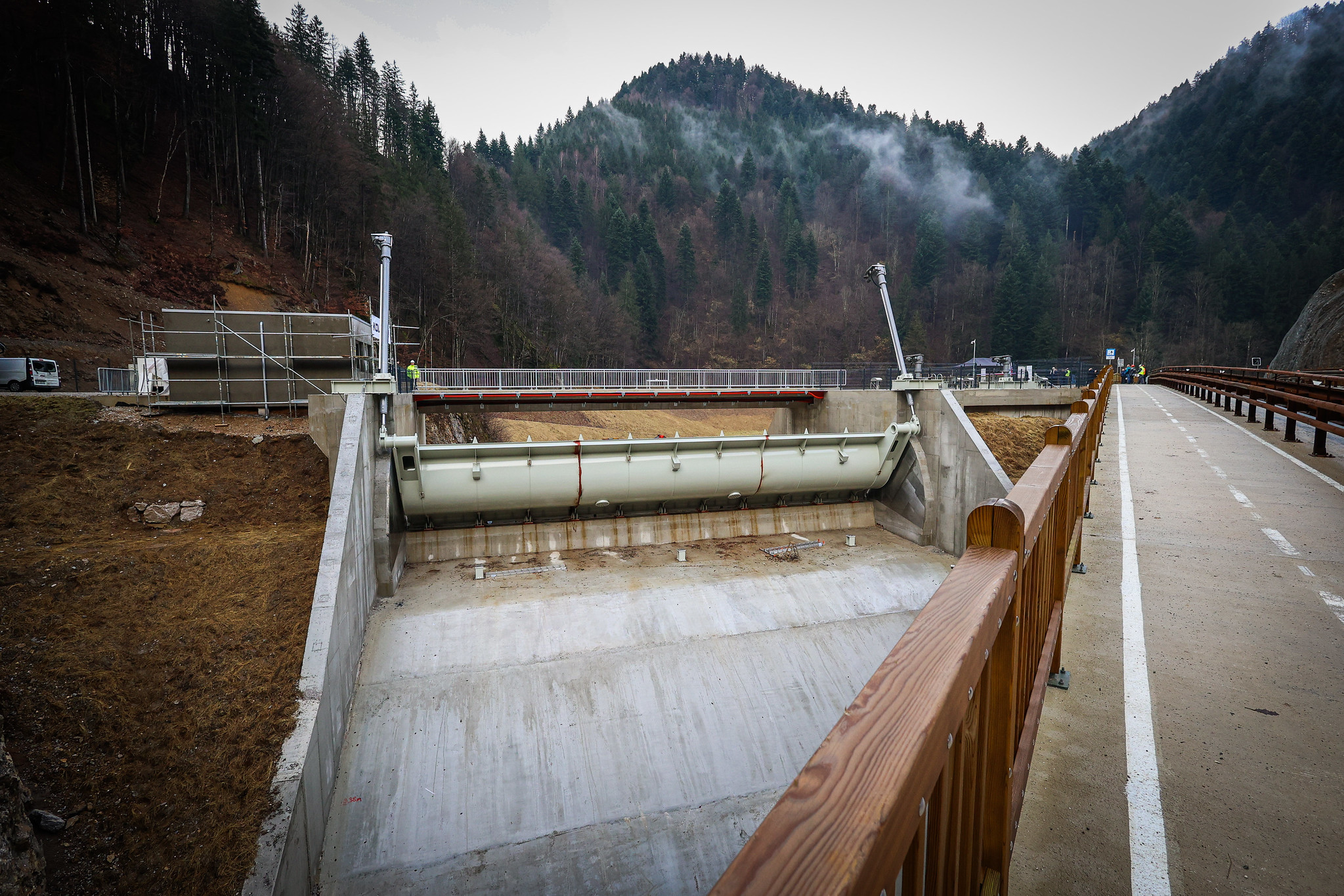 Odprtje suhega zadrževalnika v Železnikih