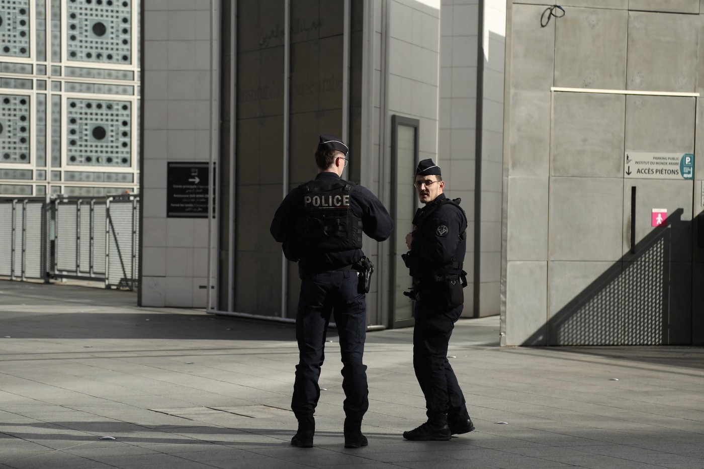 Francoska policija preiskala prostore Inštituta za arabski svet (IMA) v Parizu