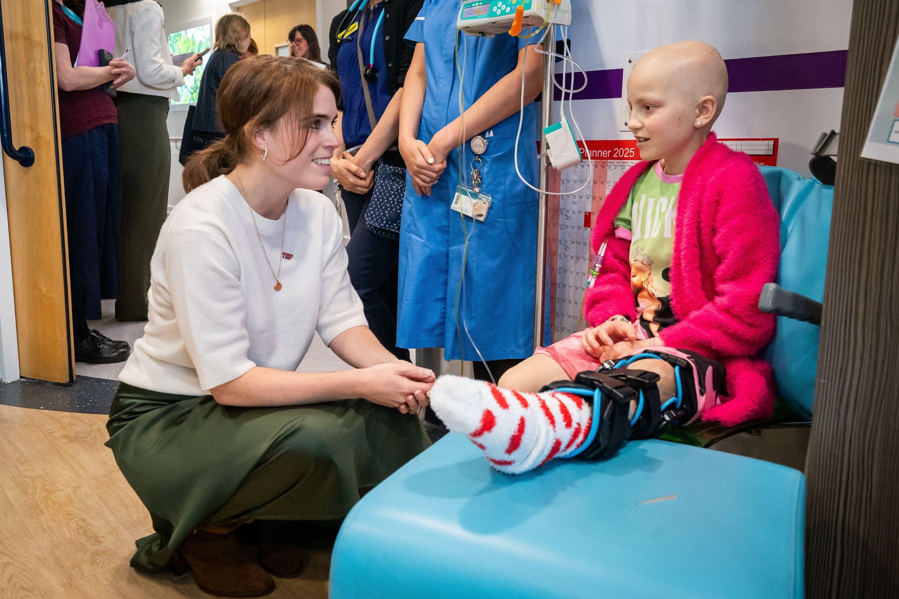 Image: 991336810, License: Rights-managed, Restrictions: Usage restrictions: Advertising and promotion,Commercial electronic,Consumer goods,Direct mail and brochures,Indoor display,Internal business usage,Personal use, Model Release: no