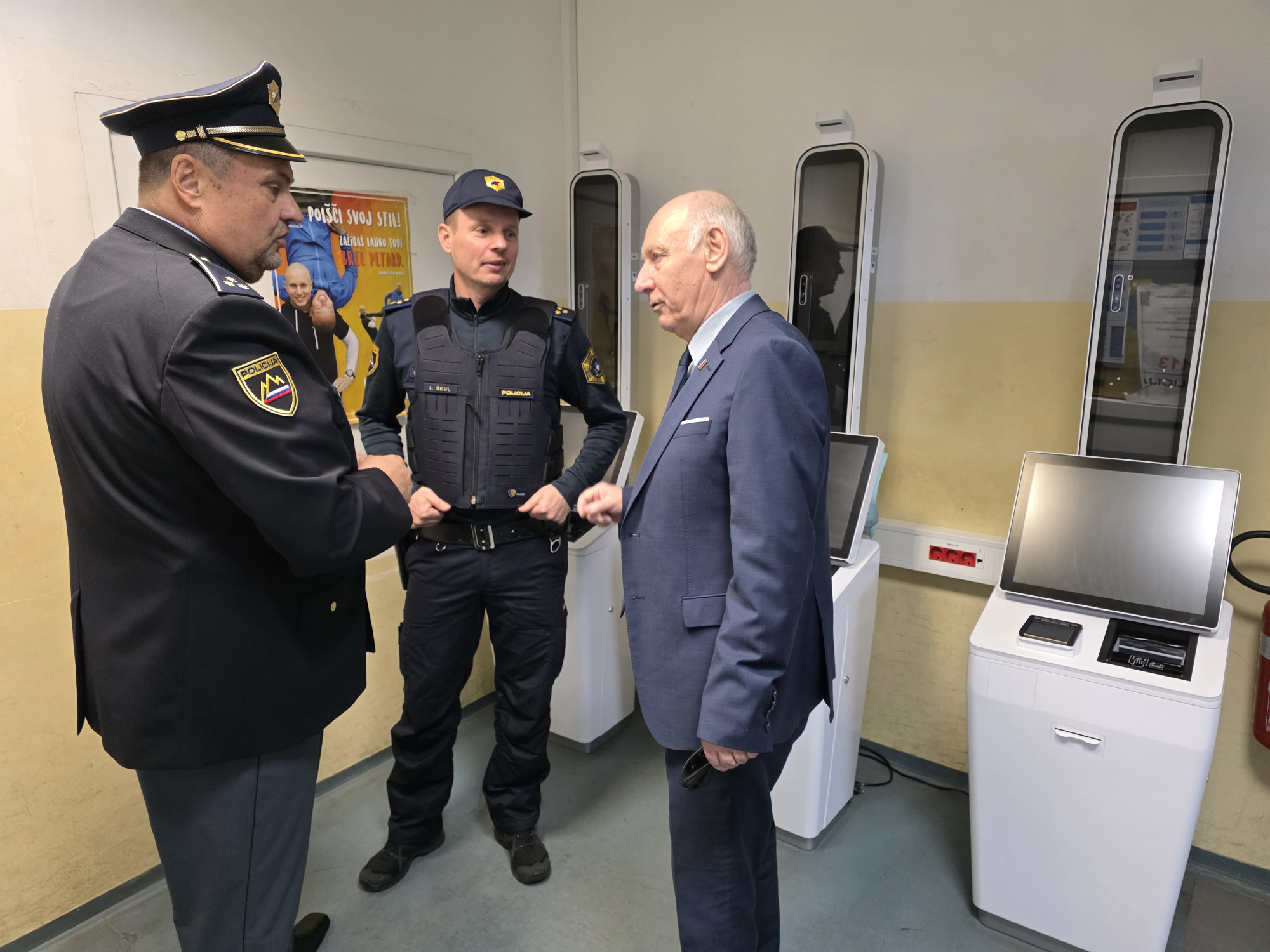 Obisk predstavnikov MNZ in Policije v Posavju