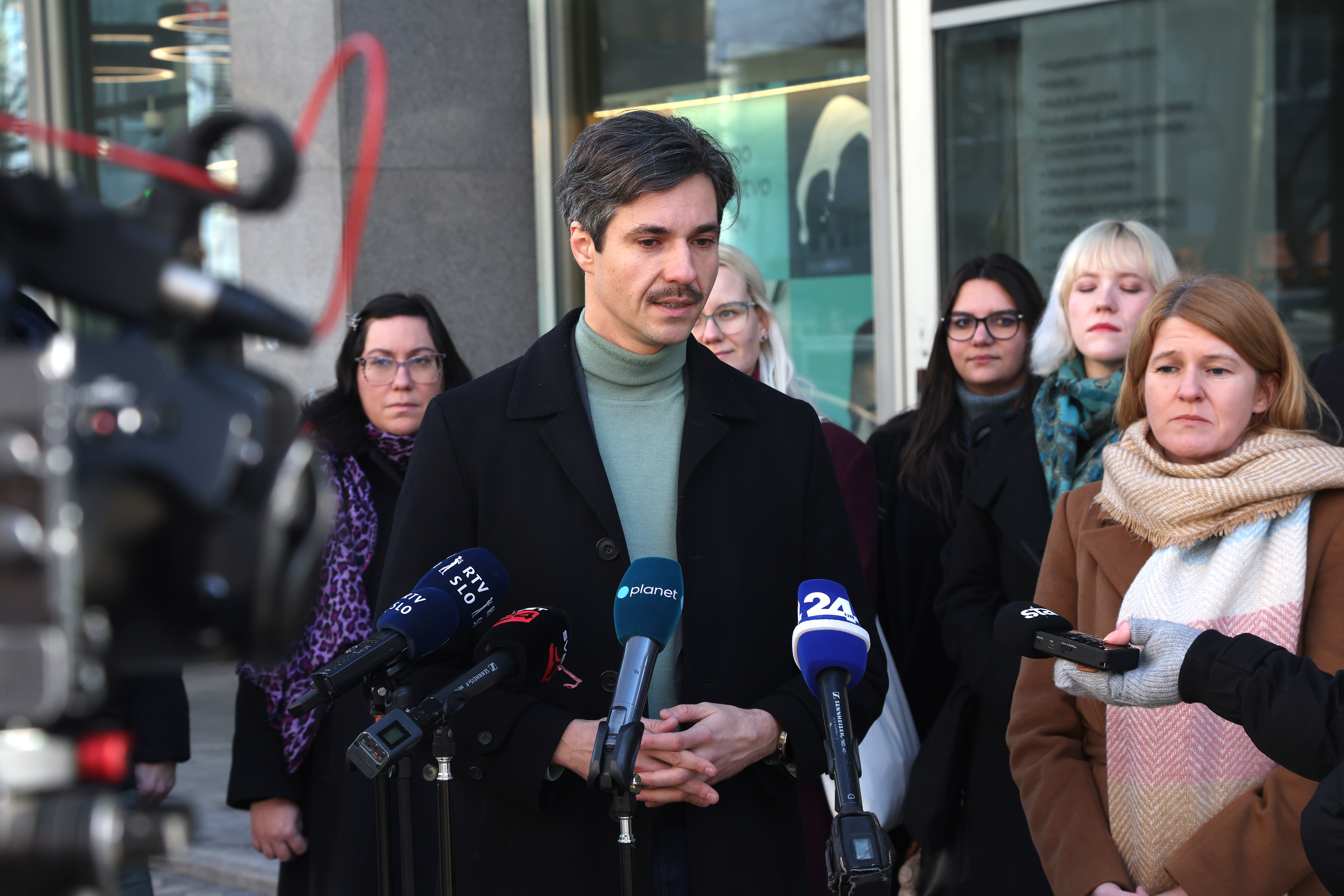 Luka Mesec in Urška Zgojznik