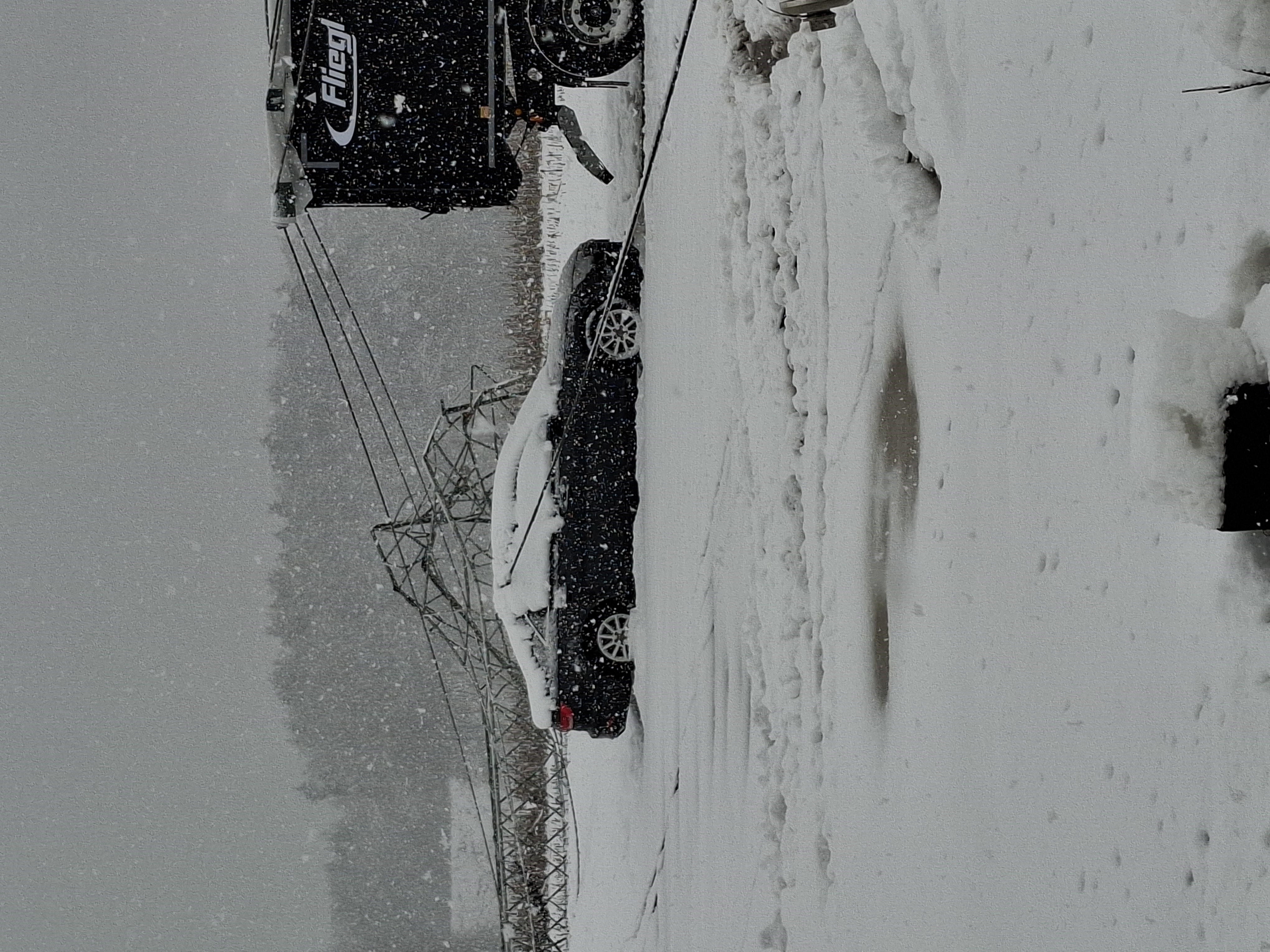 Fotografije s terena, Elektro Maribor