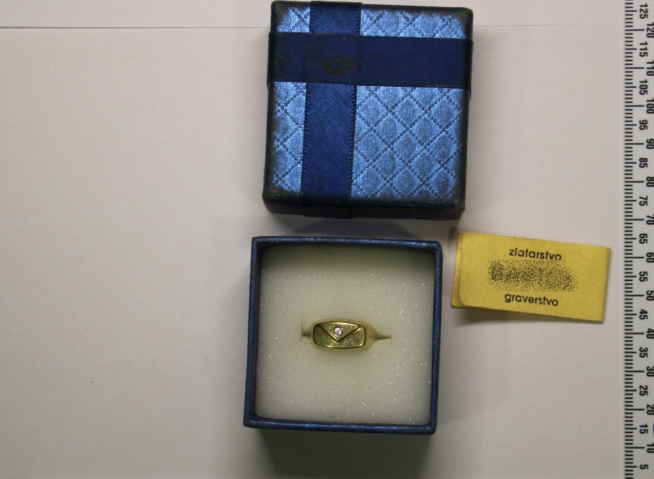 Vlomi v stanovanjske hiše