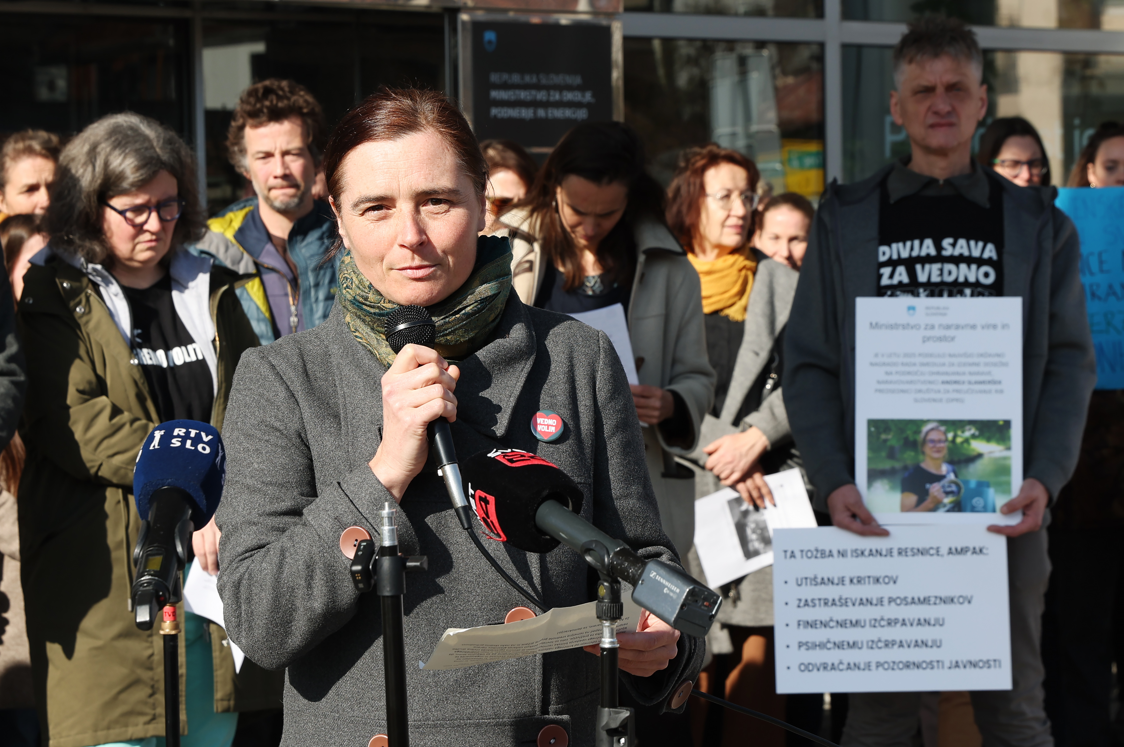 Slovenija, Ljubljana, 06.03.2026,  Andrejo Slameršek, Alja Bulič, Polona Pengal, Gaja Brecelj, Uroš Macerl, Barbara Rajgelj Aljoša Petek, družb