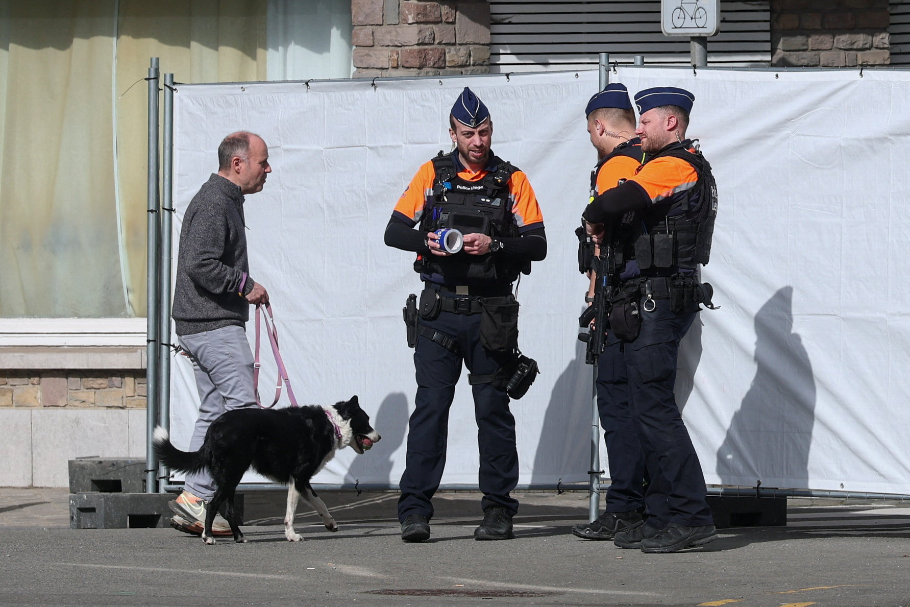 Eksplozija pred sinagogo v mestu Liege