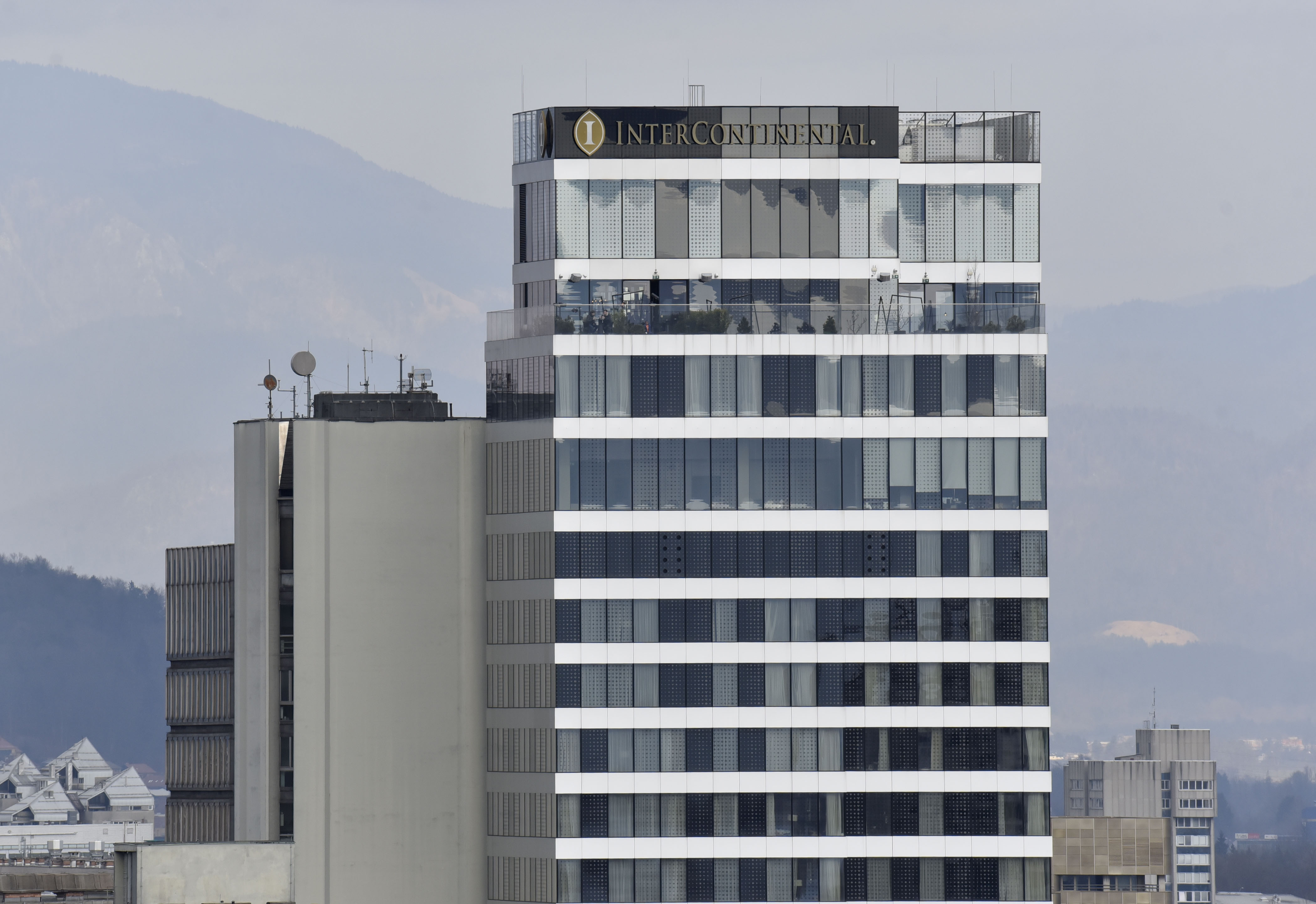 Slovenija, Ljubljana, 18.02.2022, 18. februar 2022Arhitektura, Ljubljana, mesto, panorama, stavbe, hotel intercontinentalFoto:Žiga Živulović jr./Bobo