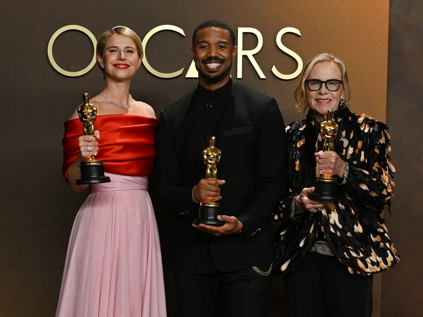 Jessie Buckley, Michael B. Jordan in Amy Madigan oskarji 2026