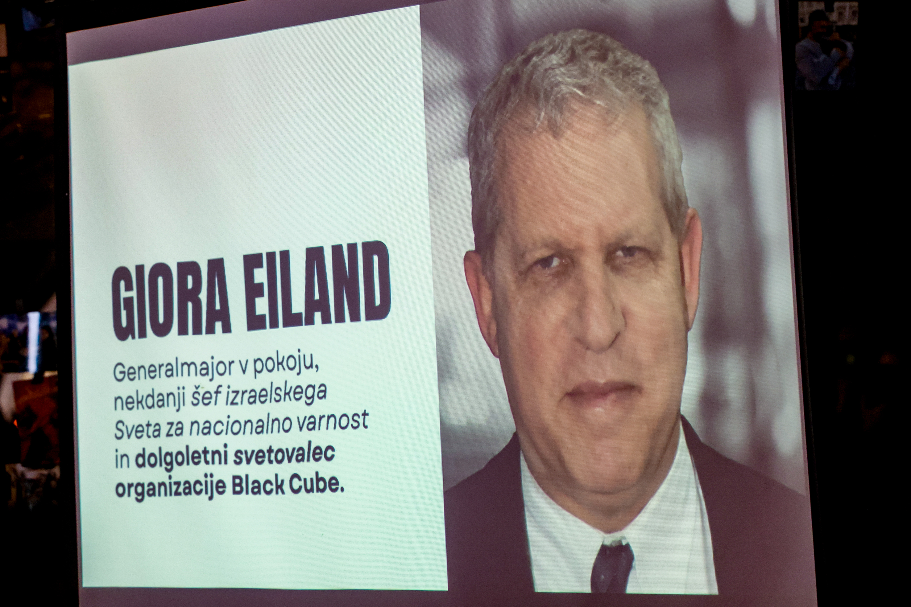 Novinarska konferenca Inštitut 8. marec