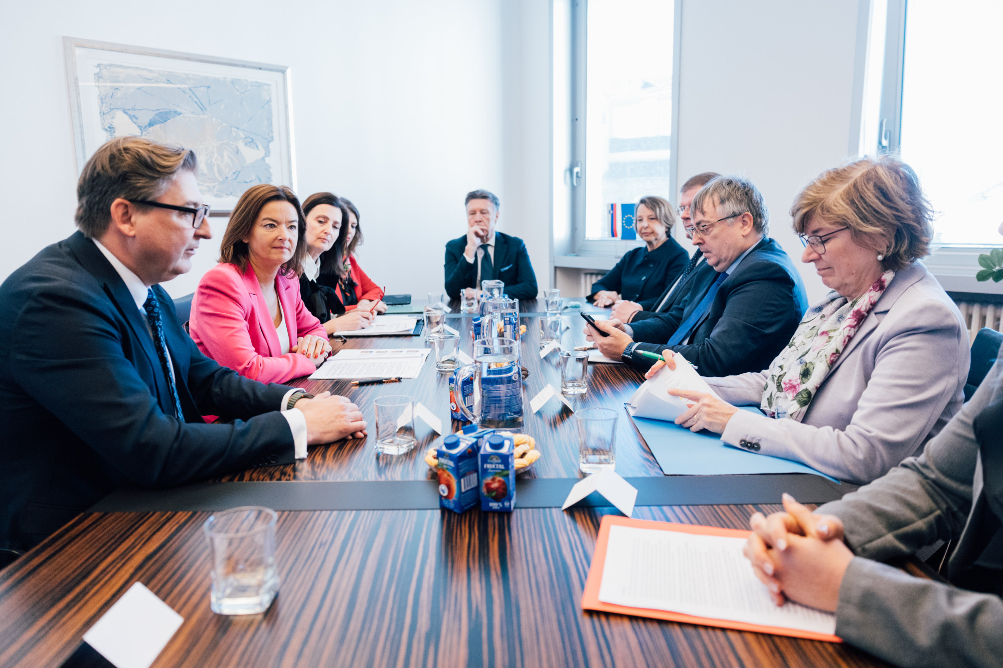 Tanja Fajon s predstavniki slovenske manjšine v Italiji