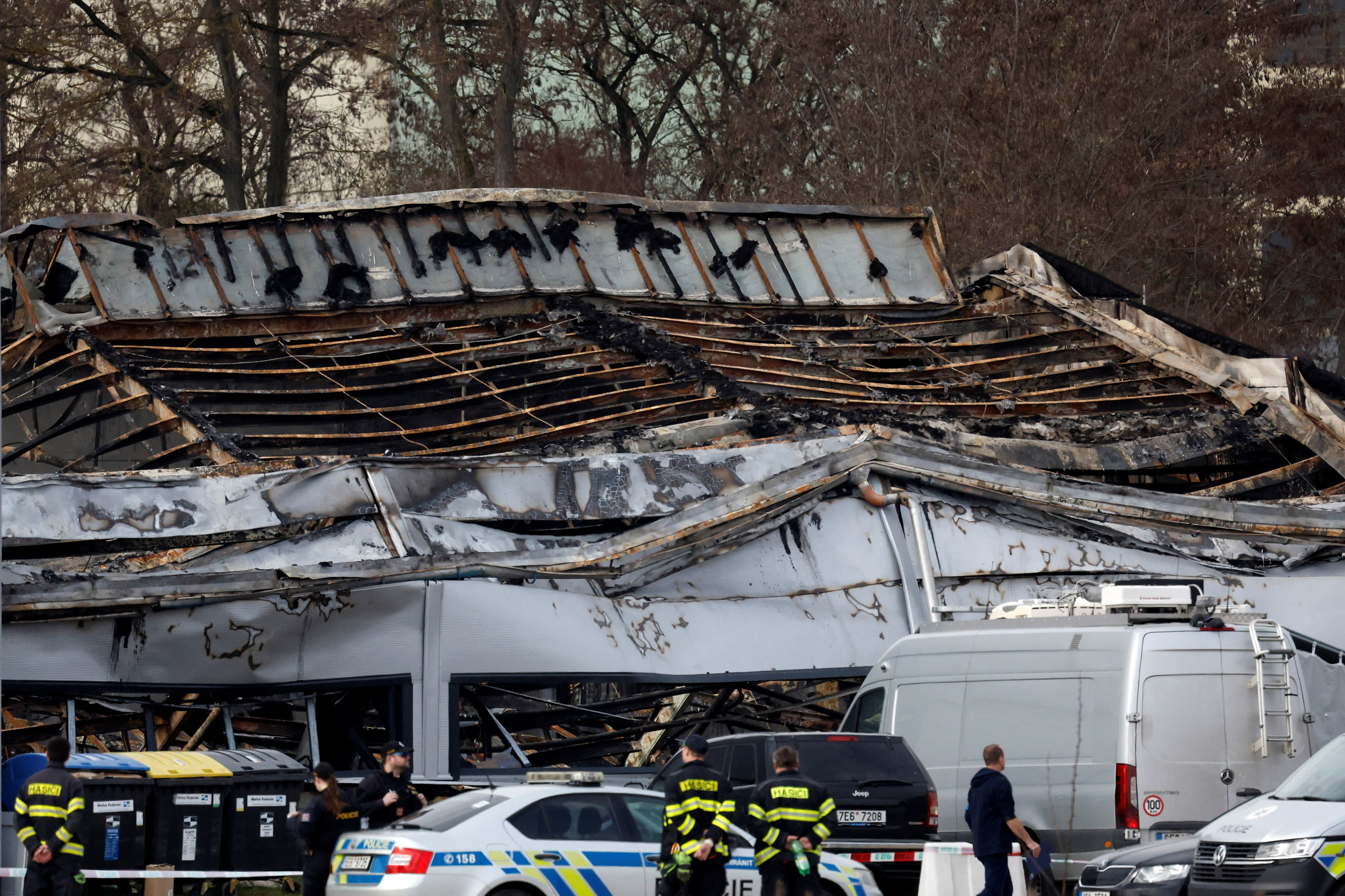 Na Češkem je v industrijskem parku v Pardubicah izbruhnil požar