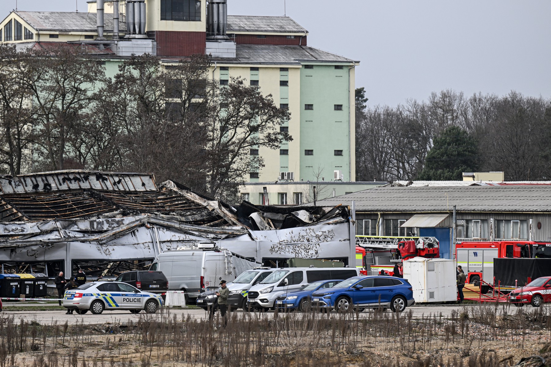 Na Češkem je v industrijskem parku v Pardubicah izbruhnil požar